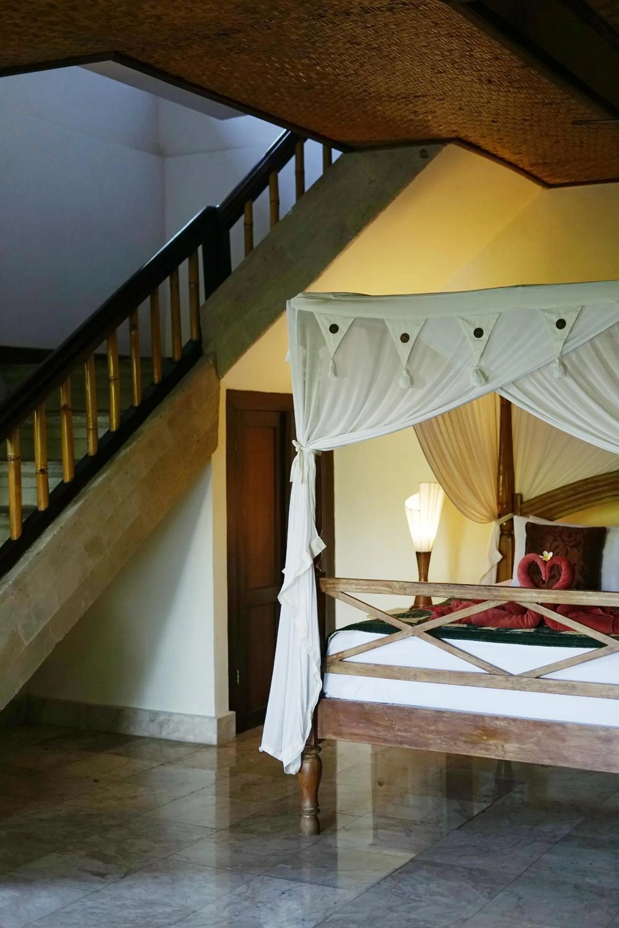 Bed in Sunrise Villa Ubud