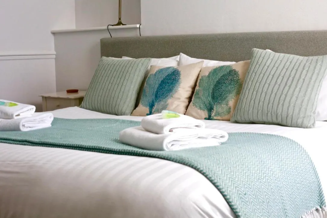 Bed in The Dolphin Hotel Exmouth