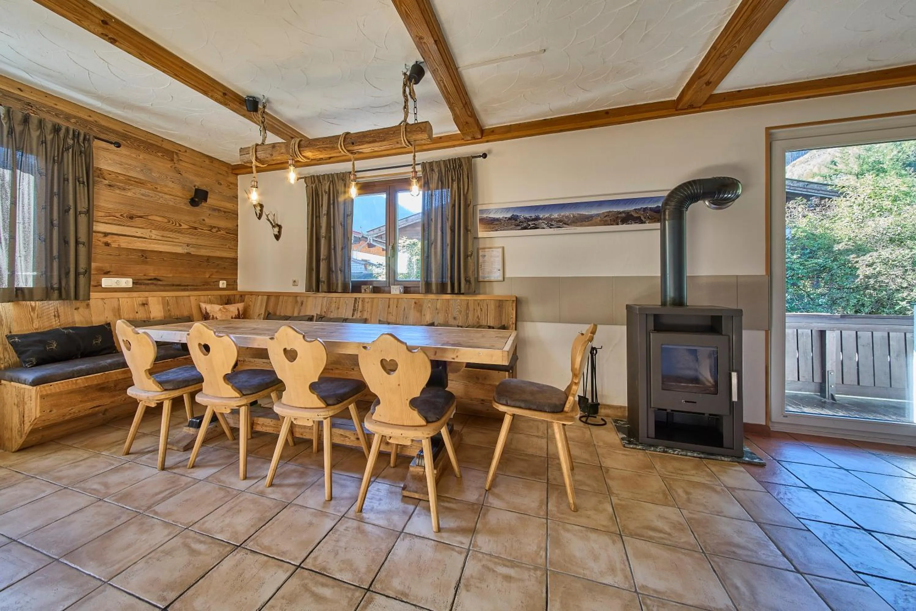 Dining area in Apartments Enzian