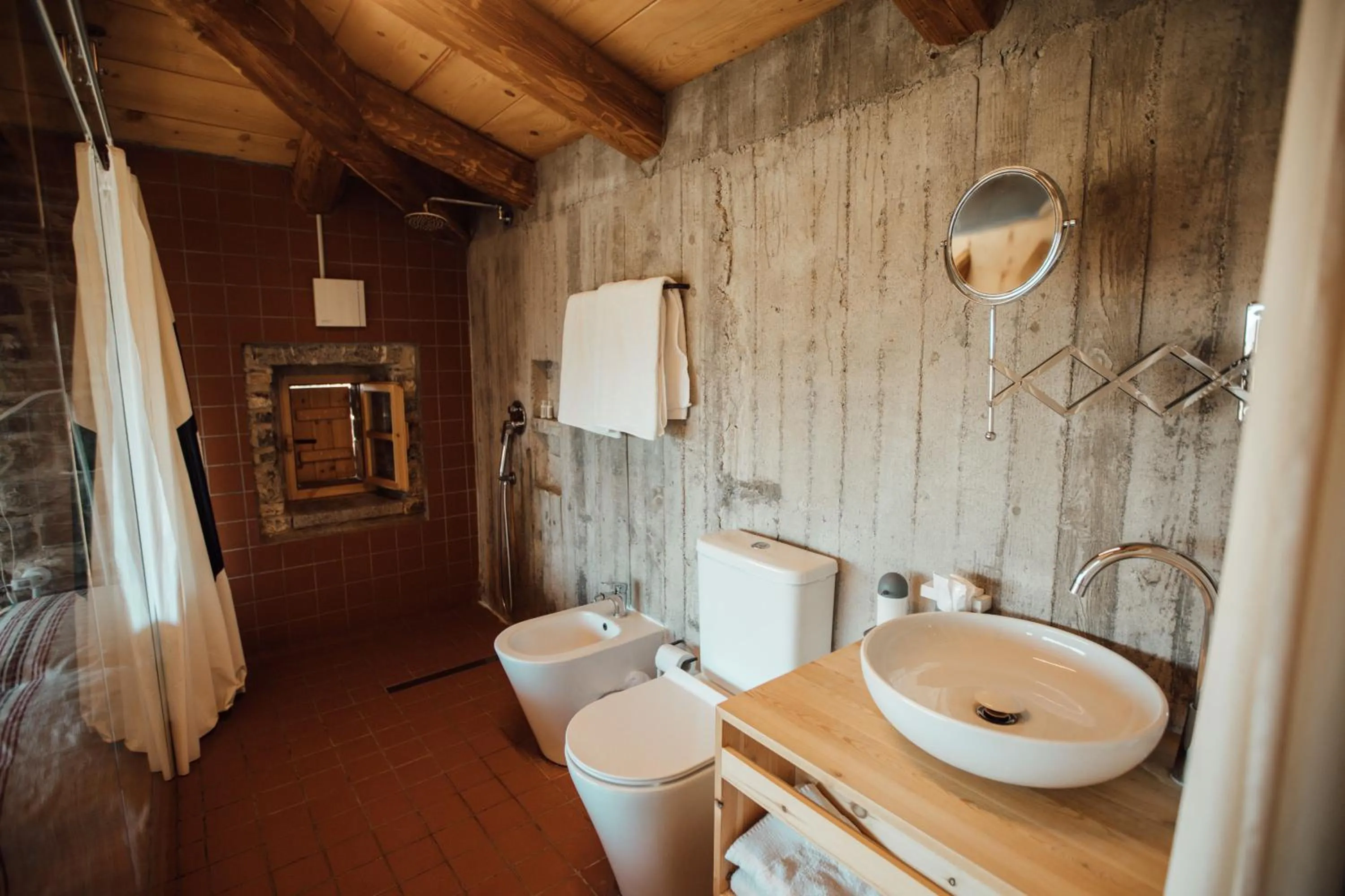 Deluxe Room (2 Adults + 1 Child) in Mrizi i Zanave Agroturizëm