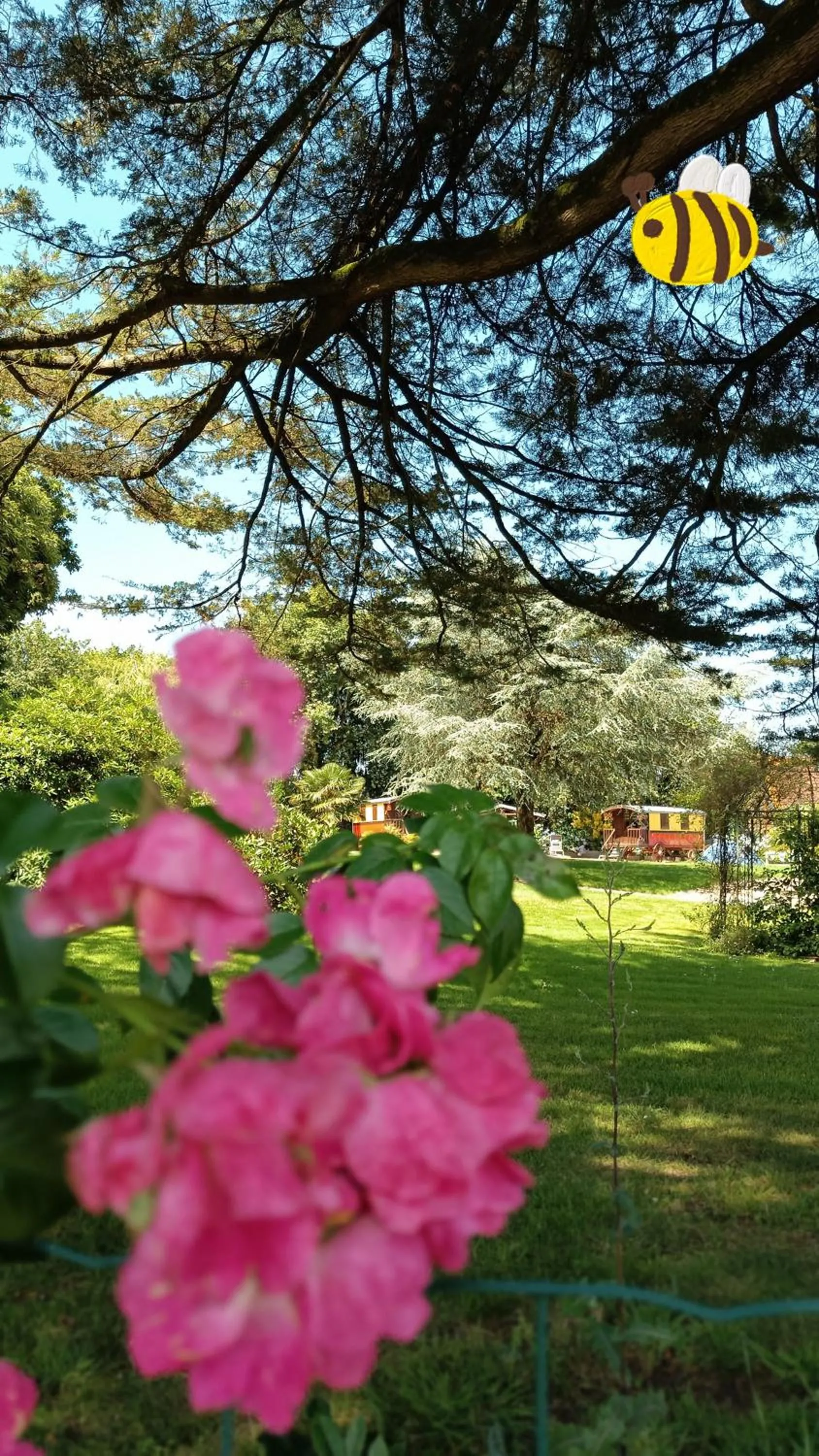 Spring in La Clé des Roulottes