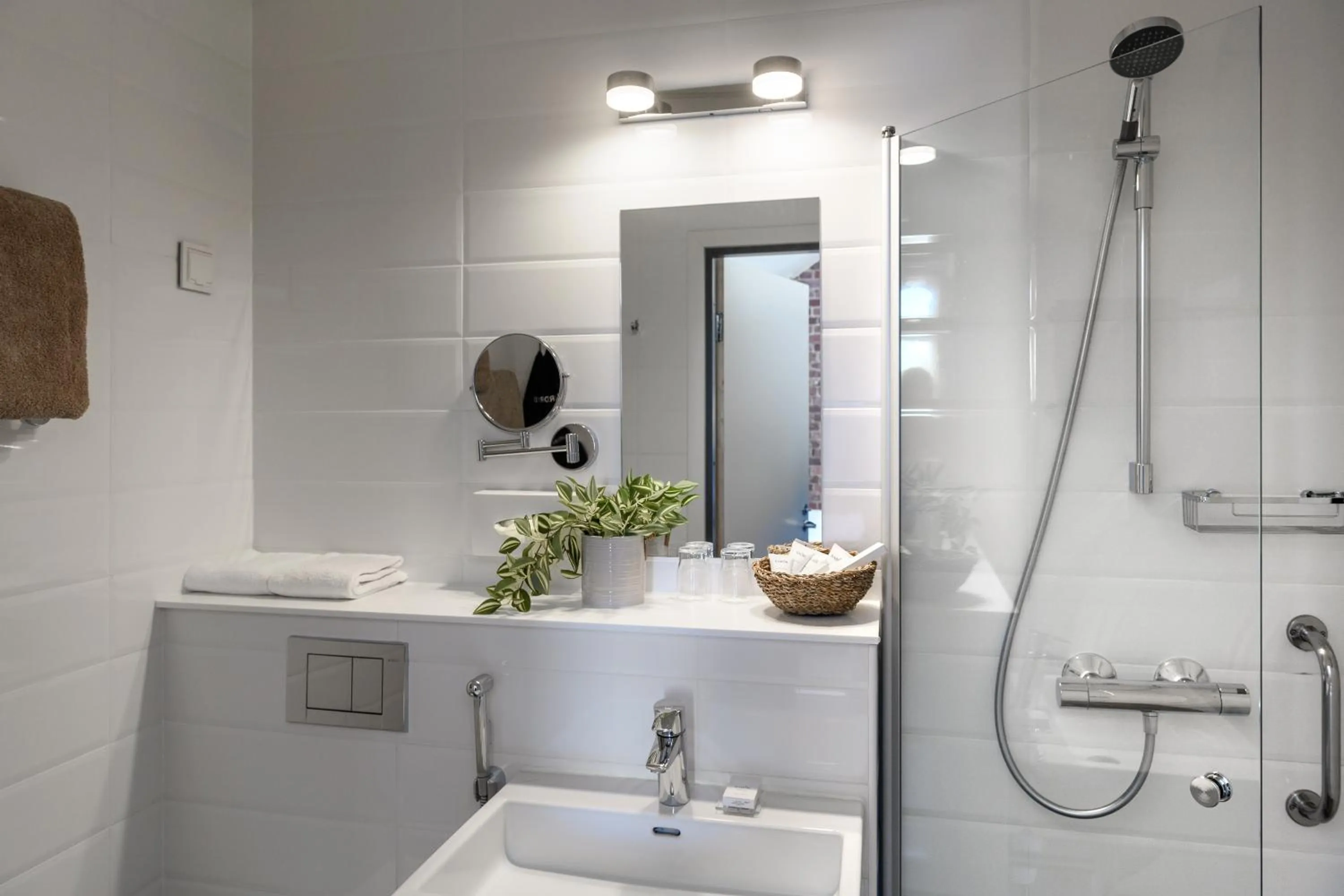 Bathroom in Regatta Spa Hotel