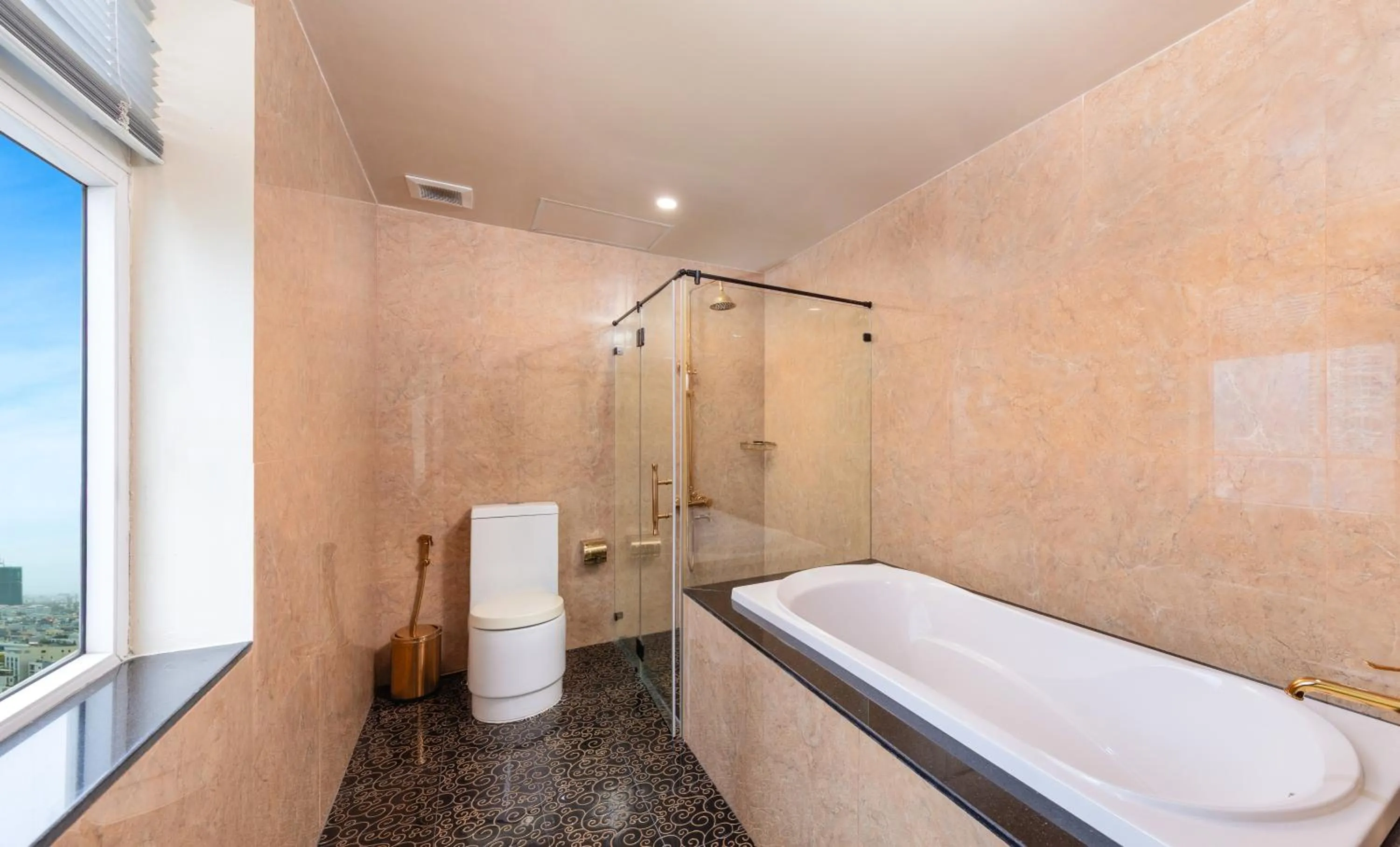 Bathroom in Kay Hotel Han Riverfront