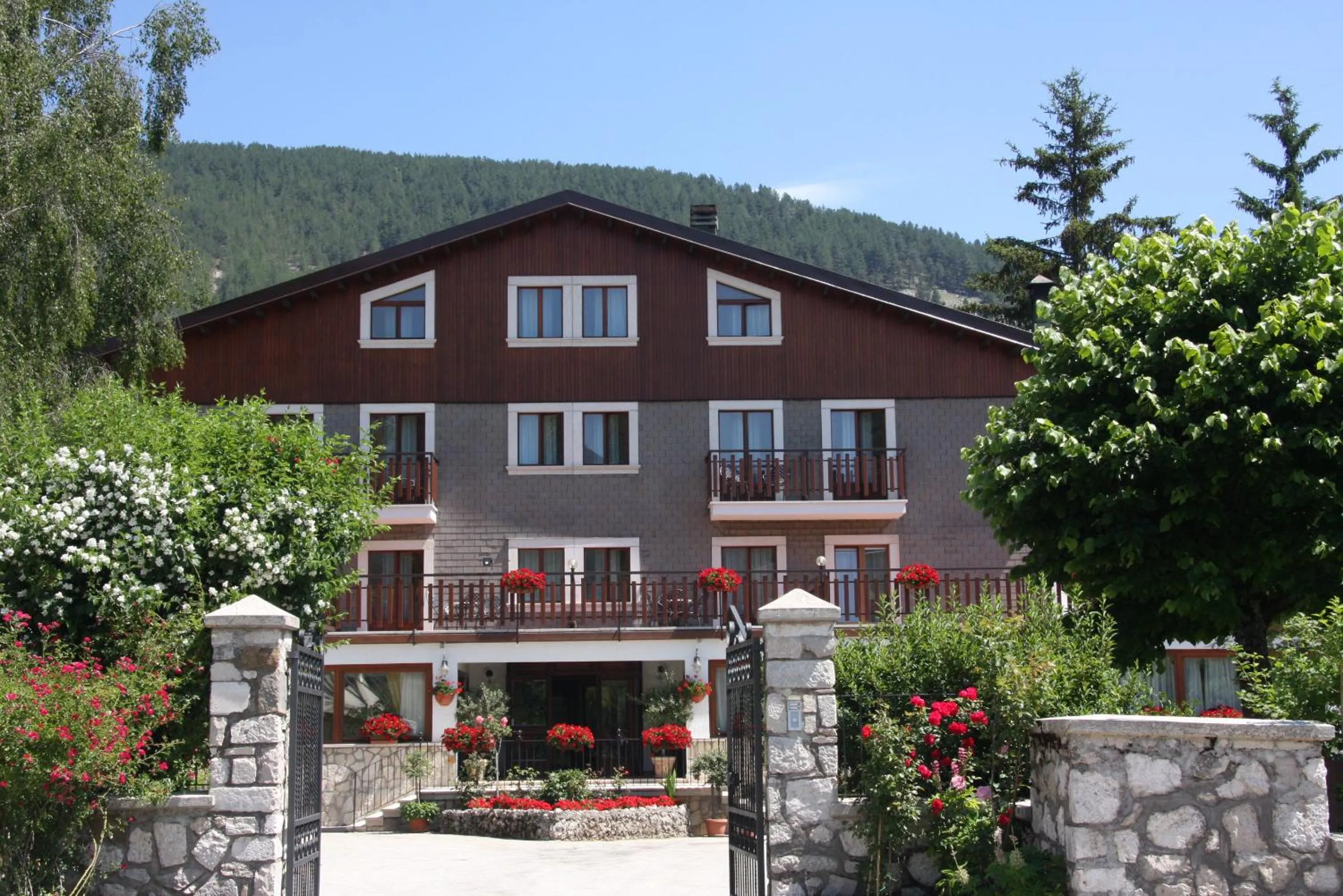 Garden in Hotel Edelweiss