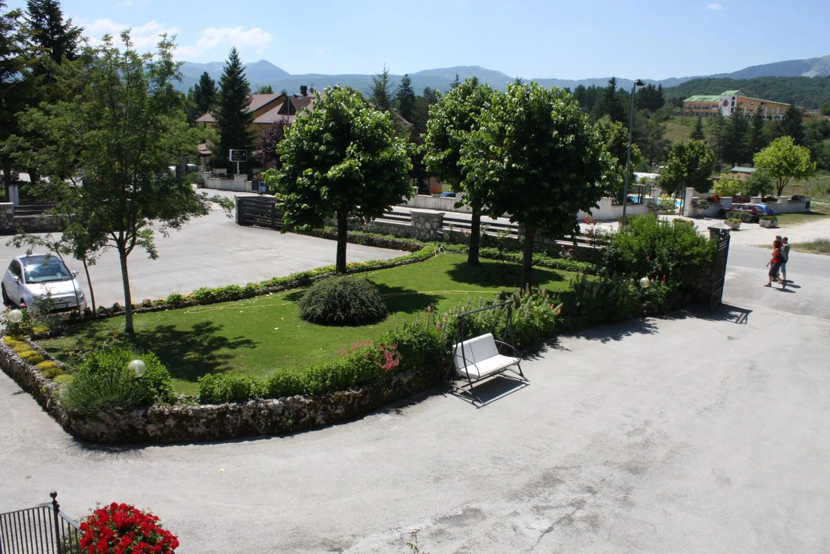 Garden in Hotel Edelweiss