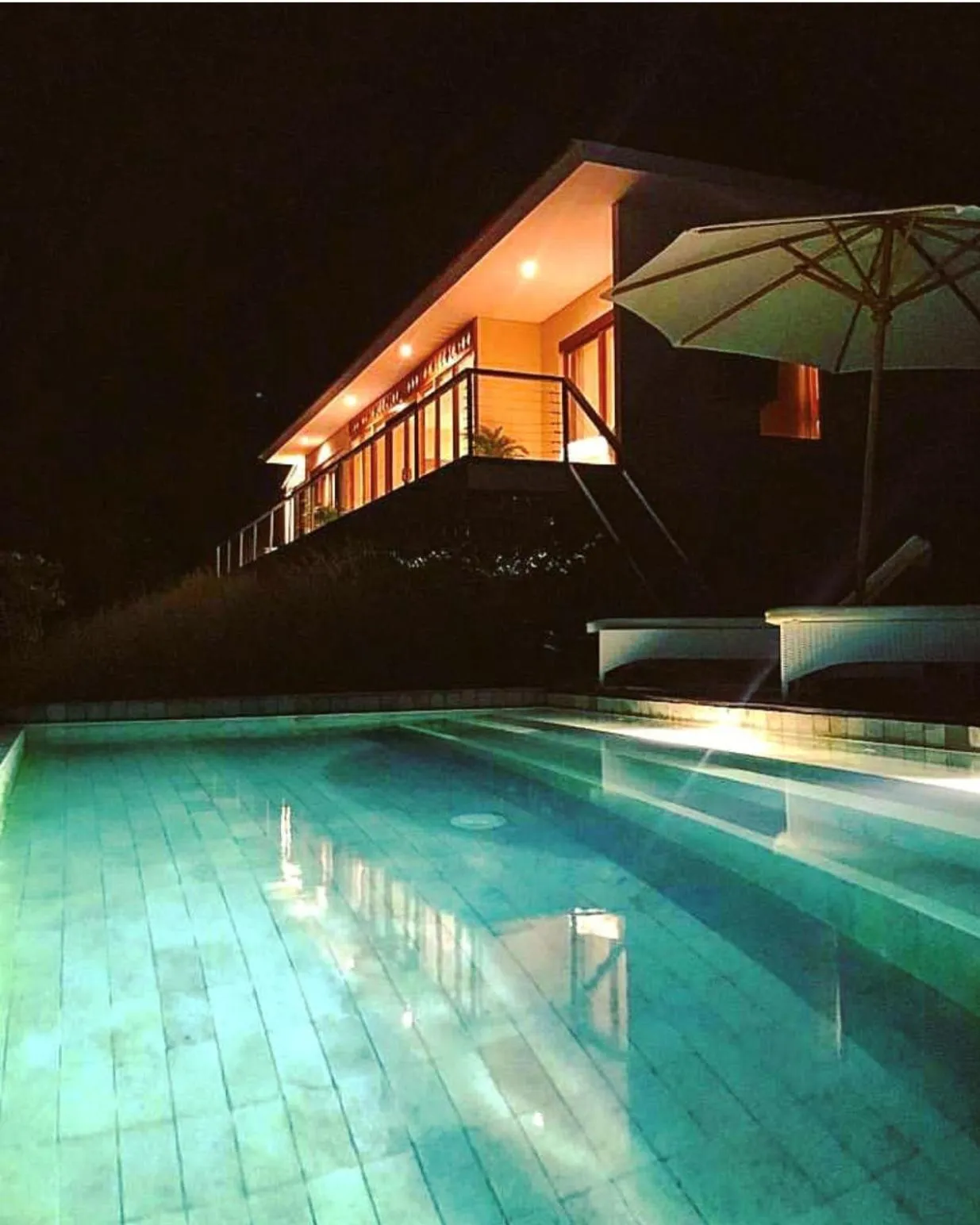 Swimming pool in Villa Atas Pelangi