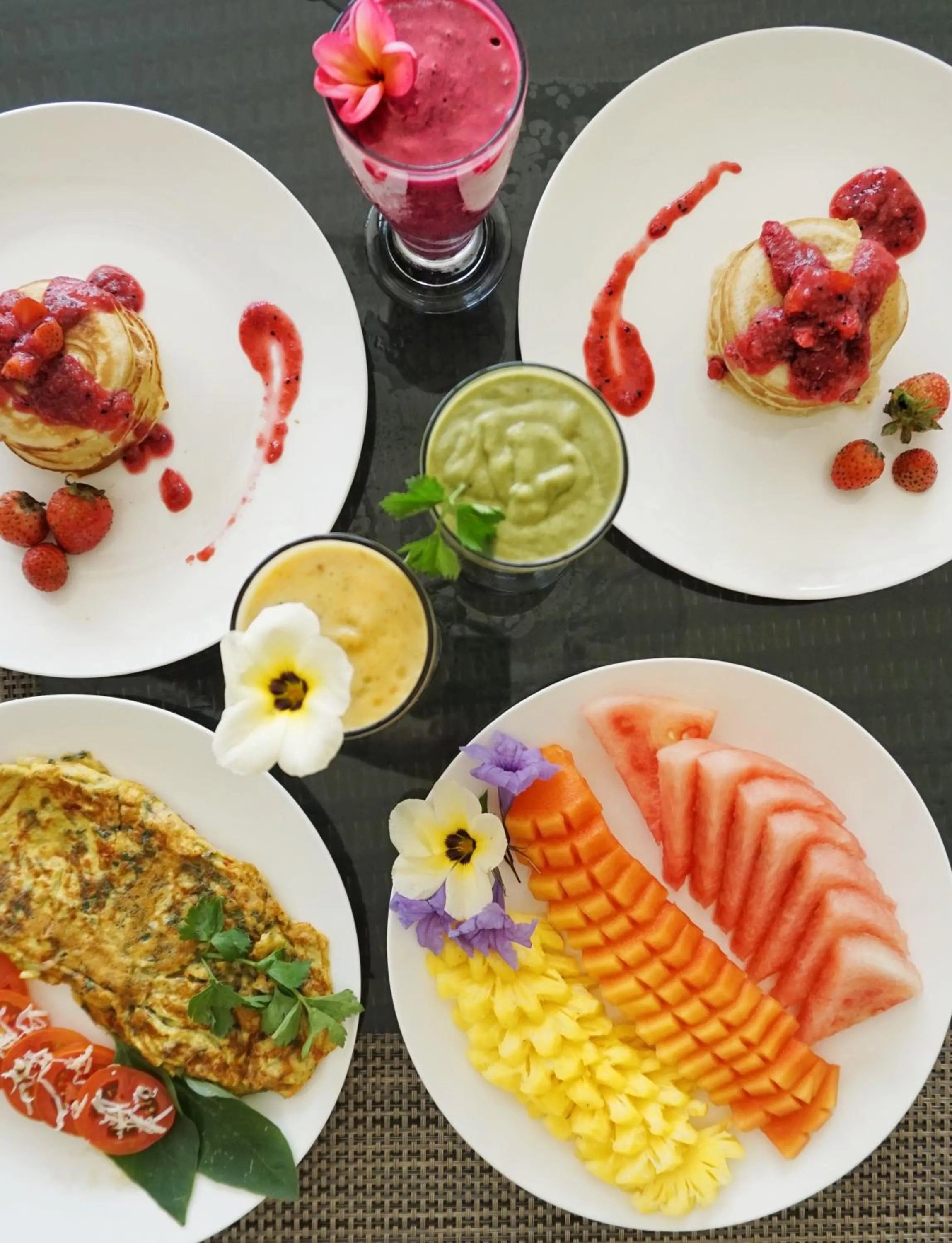 Breakfast in Villa Atas Pelangi