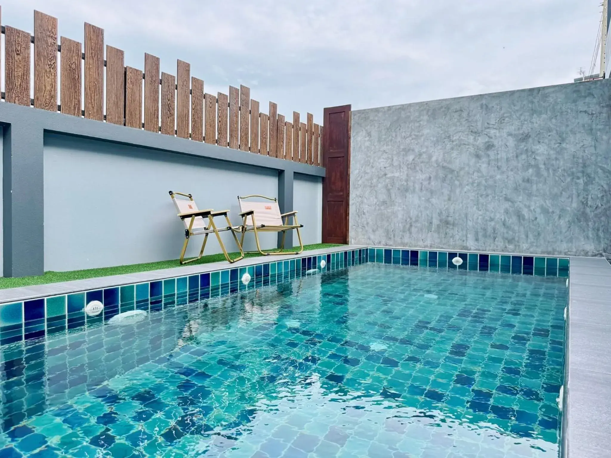 Swimming pool in Midtown Sukhothai Swimming pool in Midtown Sukhothai