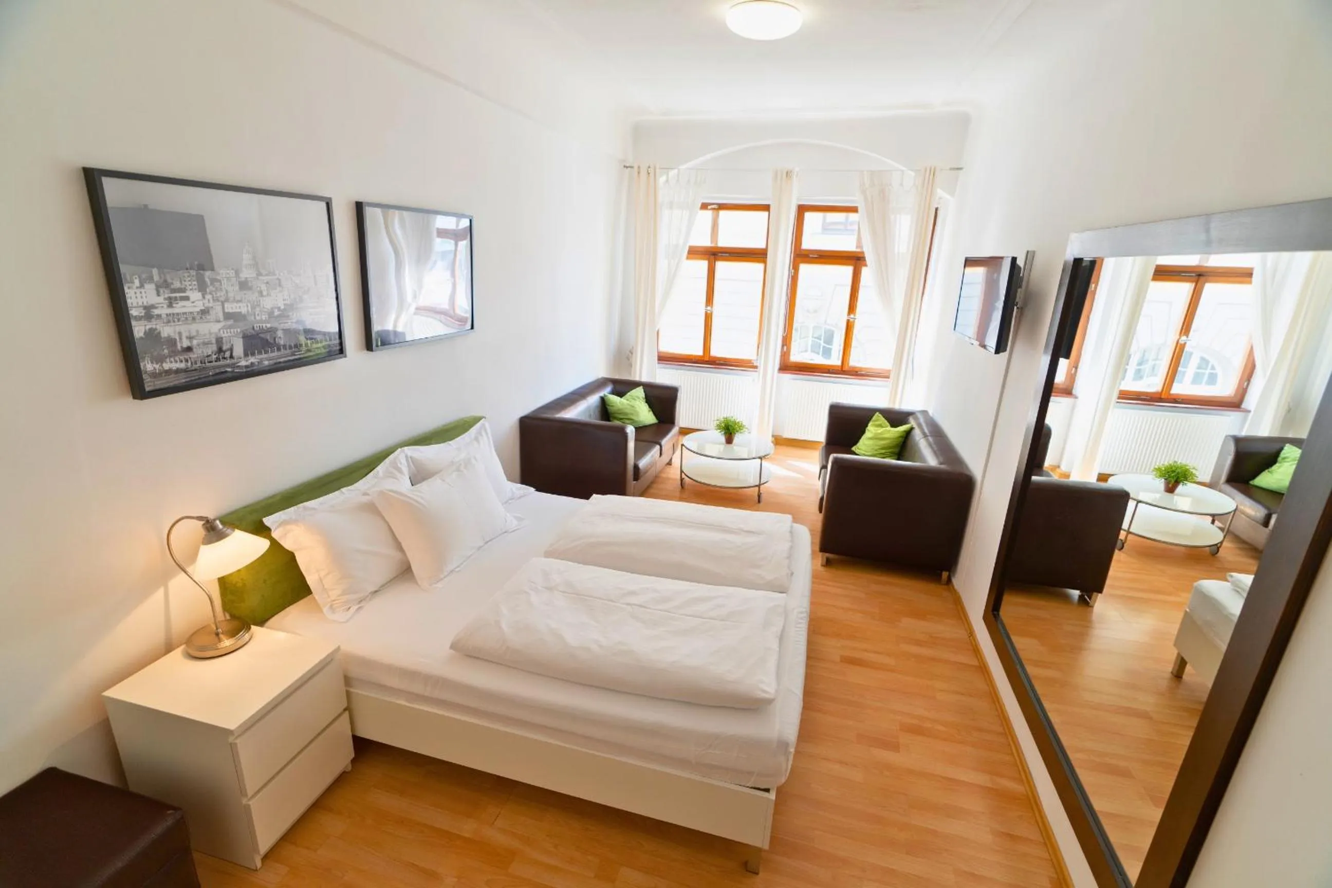 Bed in The Square Coburg