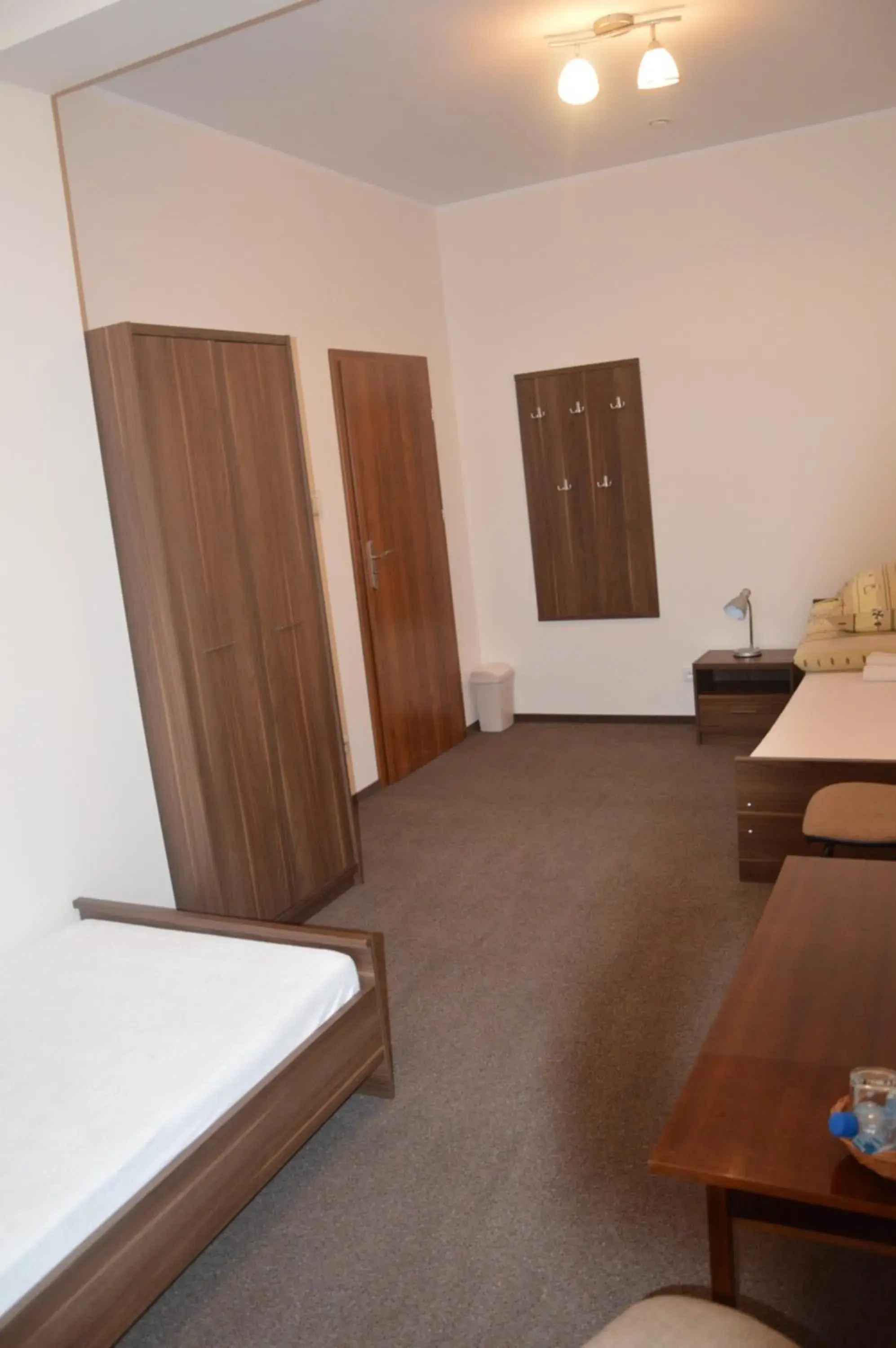 Twin Room with Shared Bathroom - single occupancy in Pokoje Gościnne Centrum Kultury Prawosławnej Twin Room with Shared Bathroom - single occupancy in Pokoje Gościnne Centrum Kultury Prawosławnej