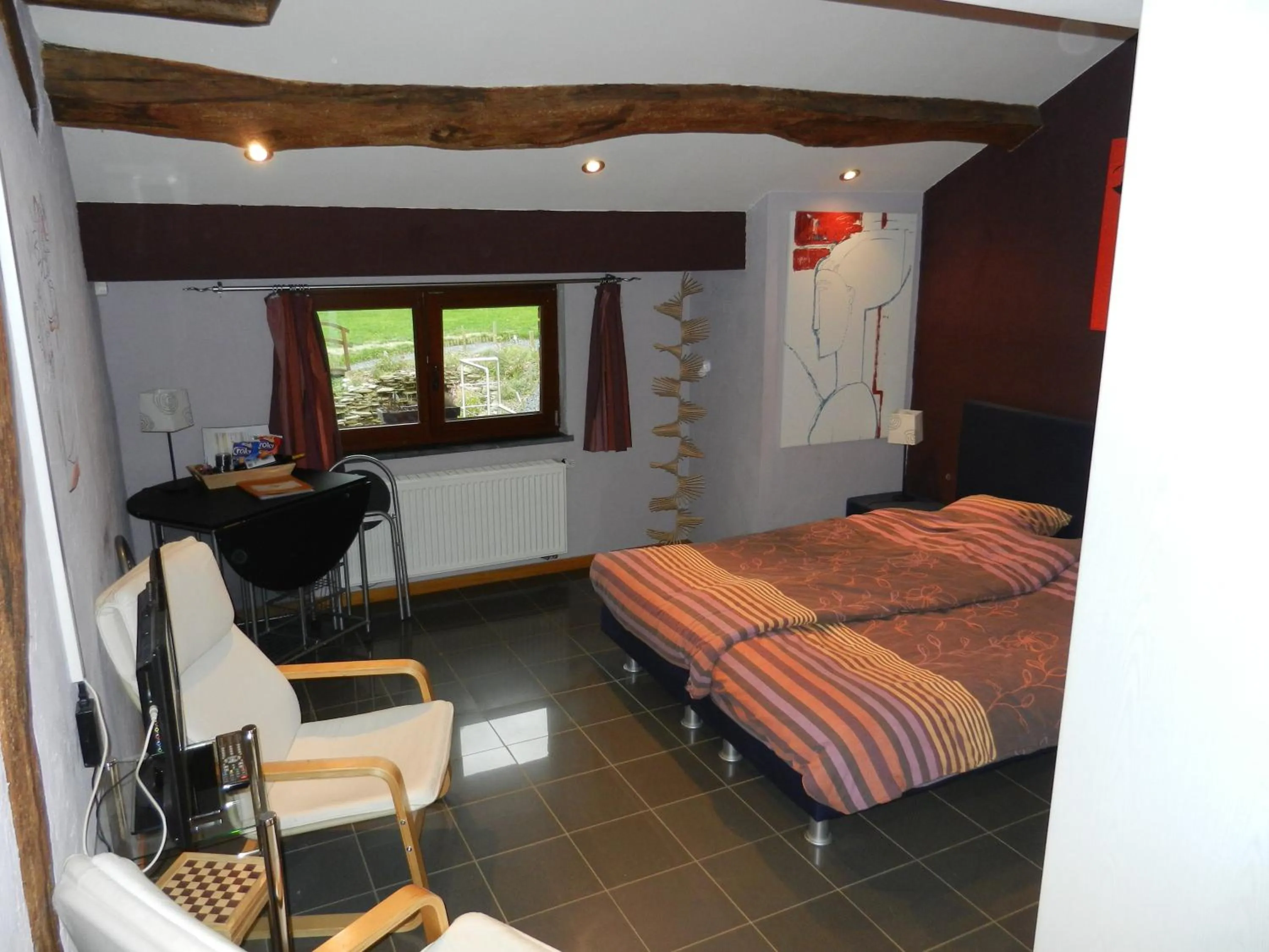 Photo of the whole room, Bed in B&B Le 'Ti 'Bou de Refuge
