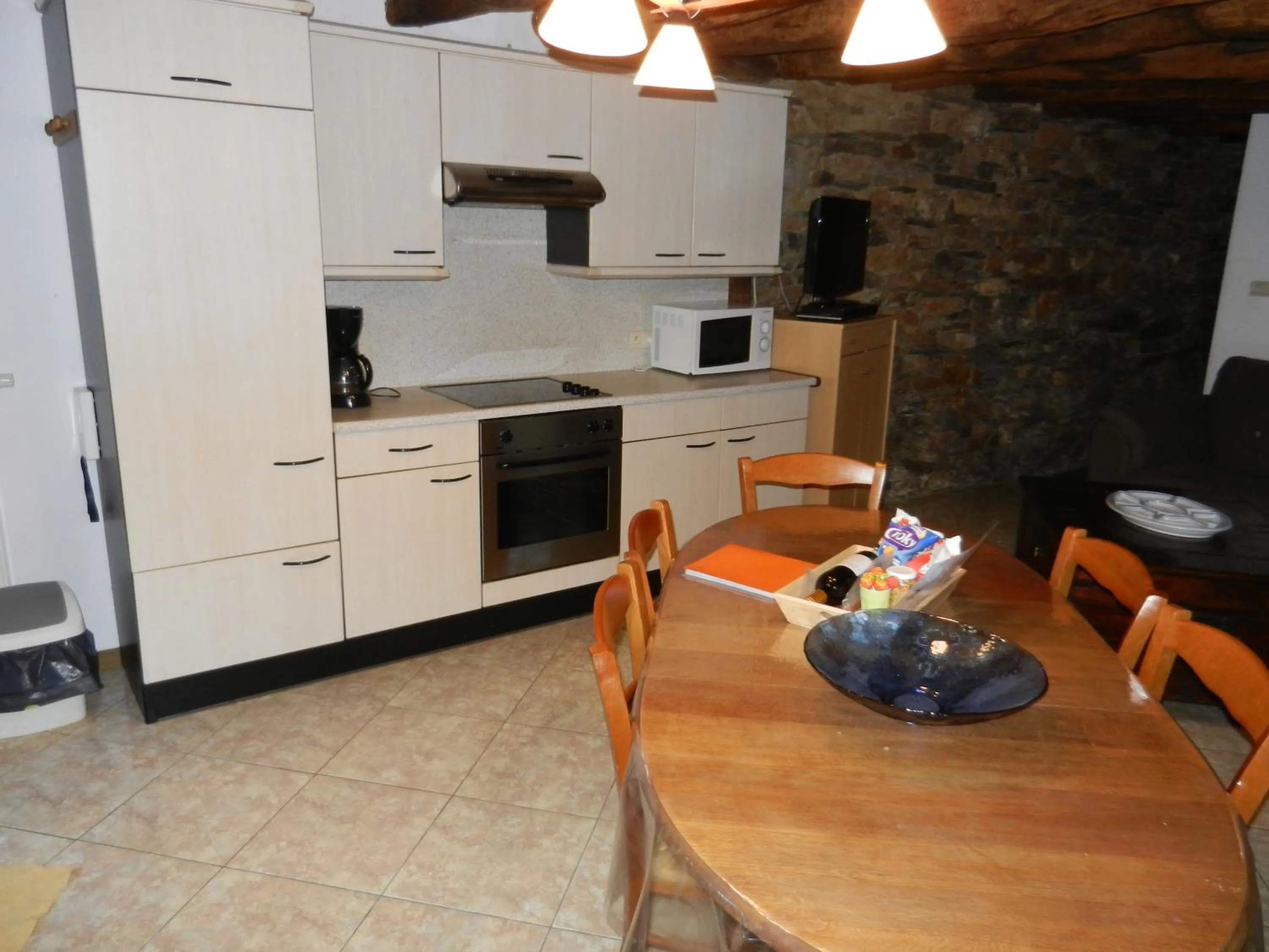 Kitchen or kitchenette in B&B Le 'Ti 'Bou de Refuge