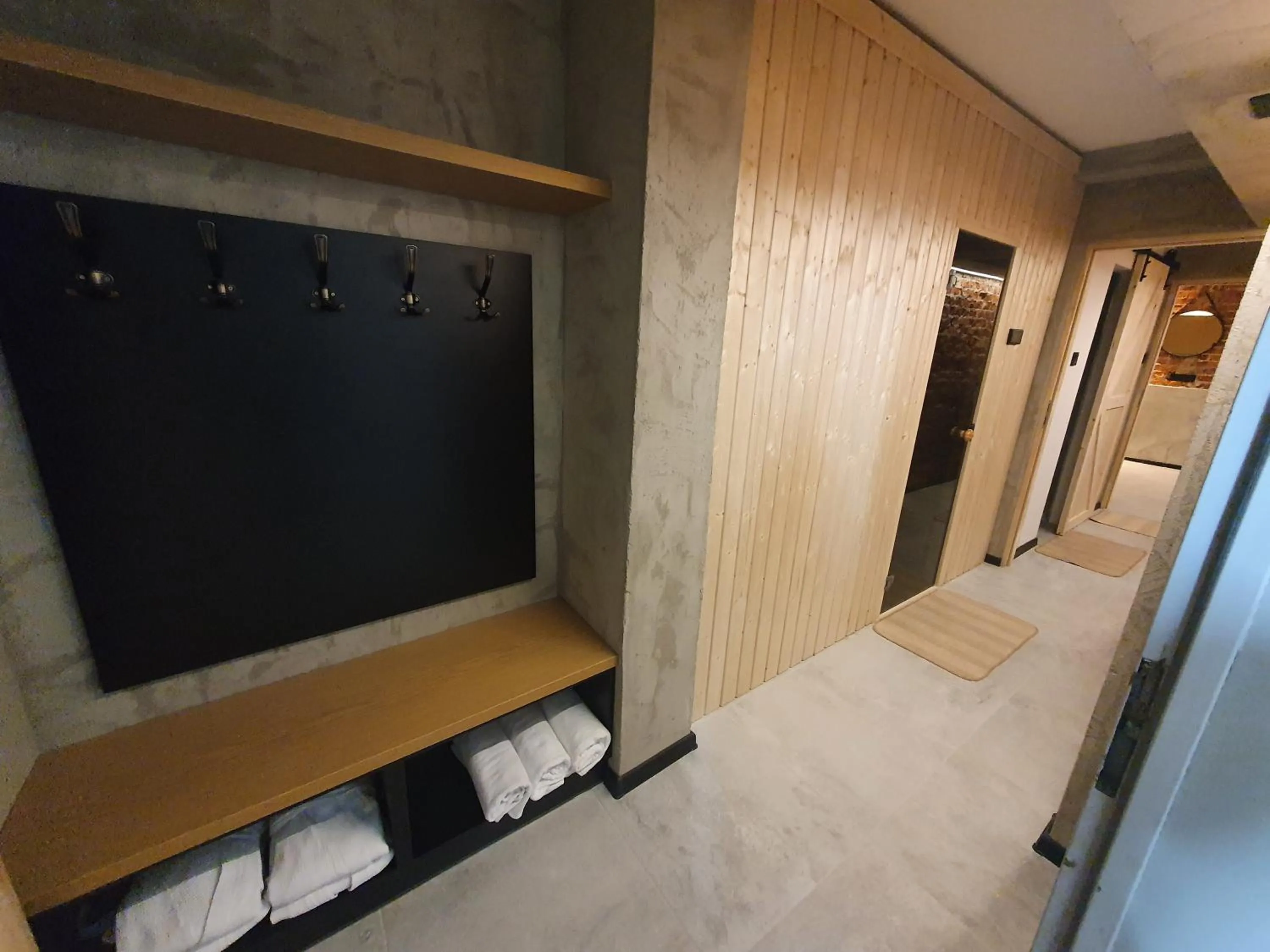 Massage in Willa Pod Basztą Restauracja&Wellness