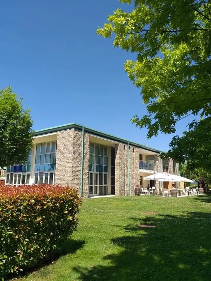Garden in Chianti Village Morrocco