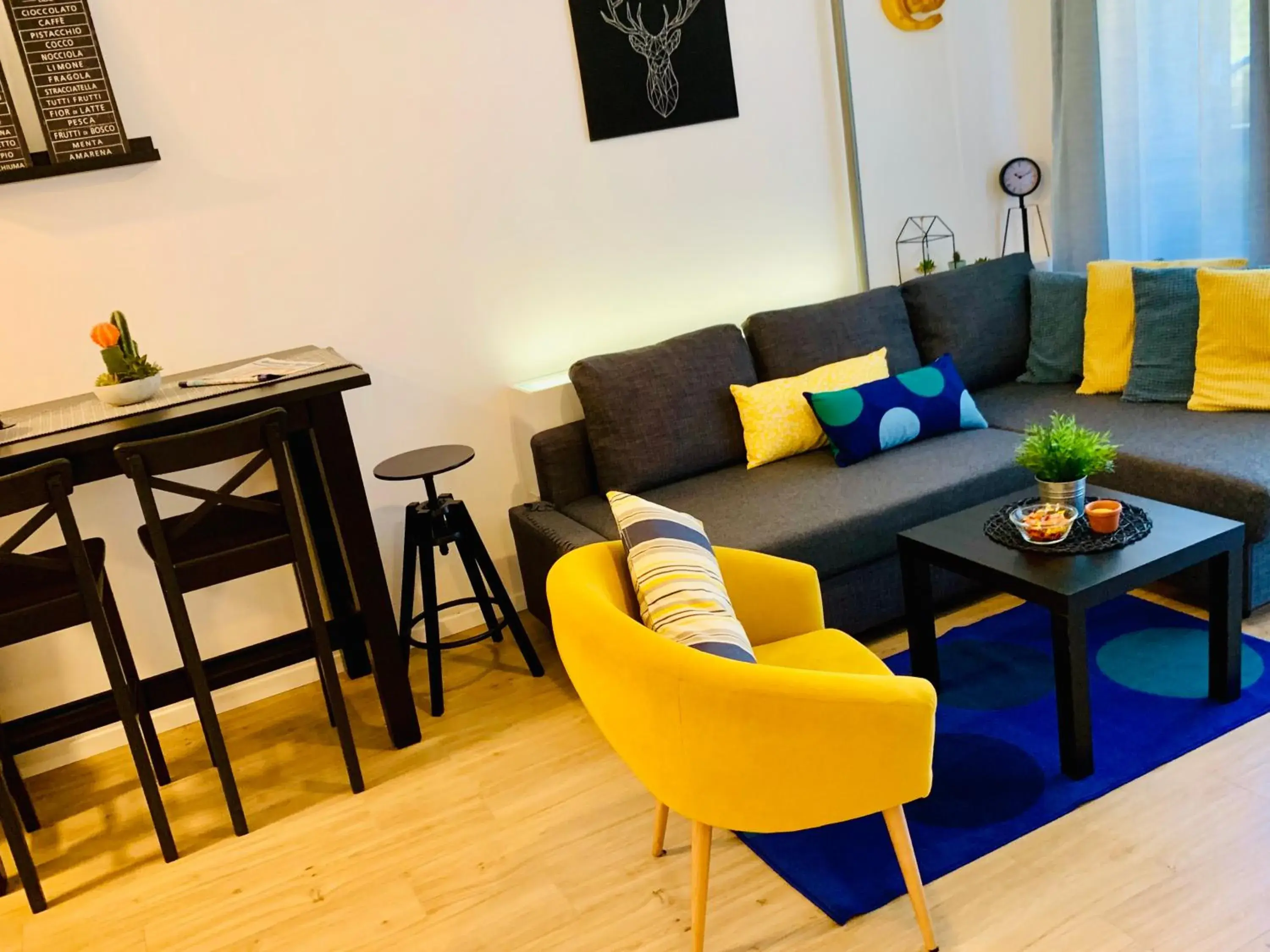 Split Right Place****Cozy and completely new Split Right Place****Cozy and completely new