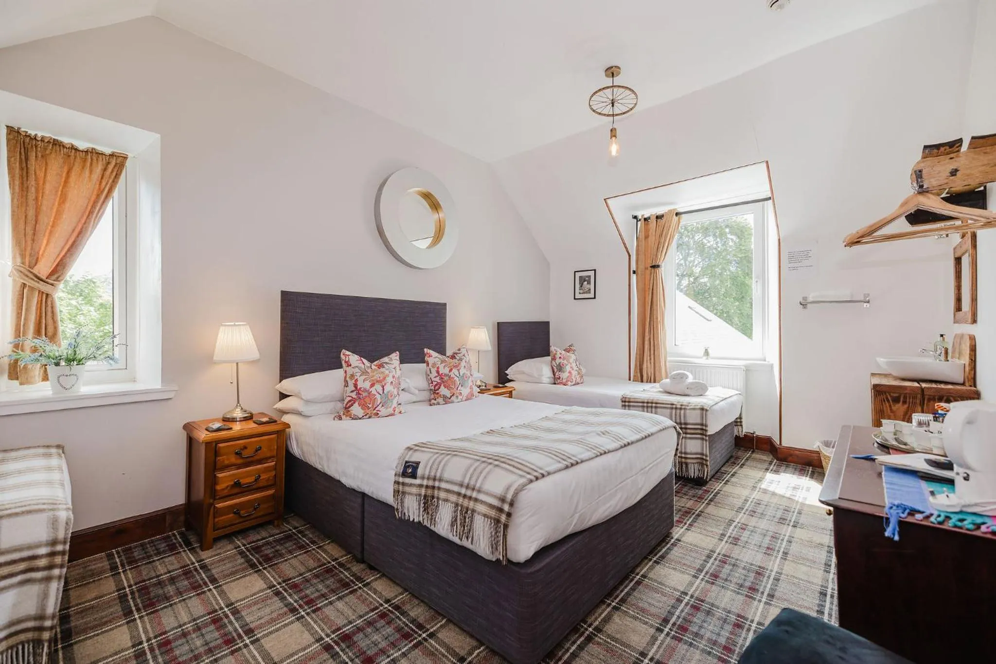 Bed in Whitebridge Hotel