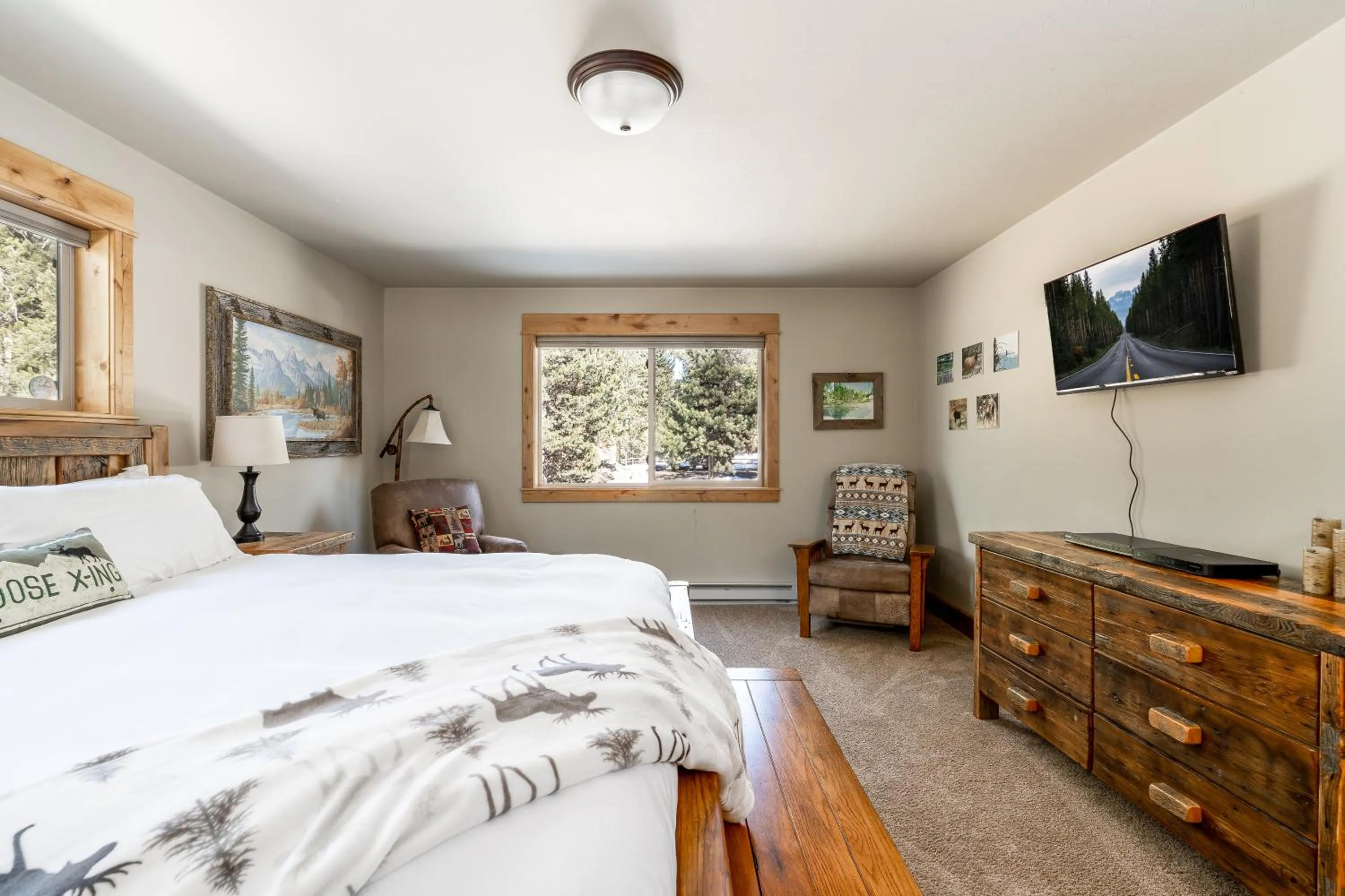 Bed in Shepherd Family Retreats- Fox