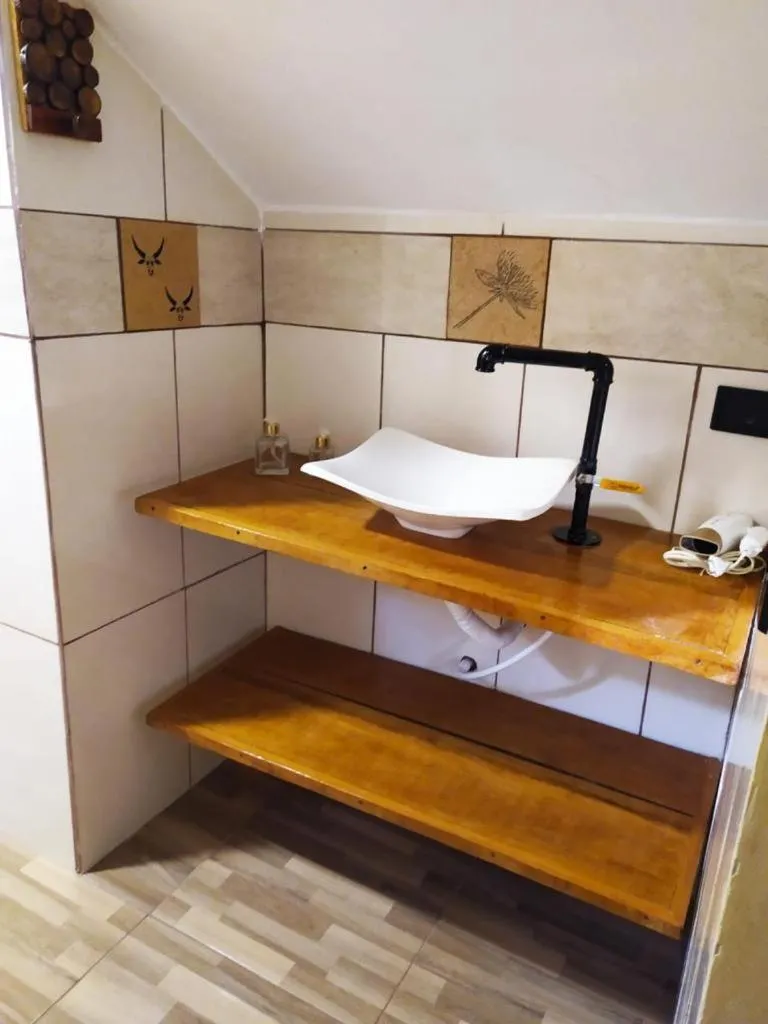 Bathroom in Sanctuary Pirenópolis Suítes e Flats