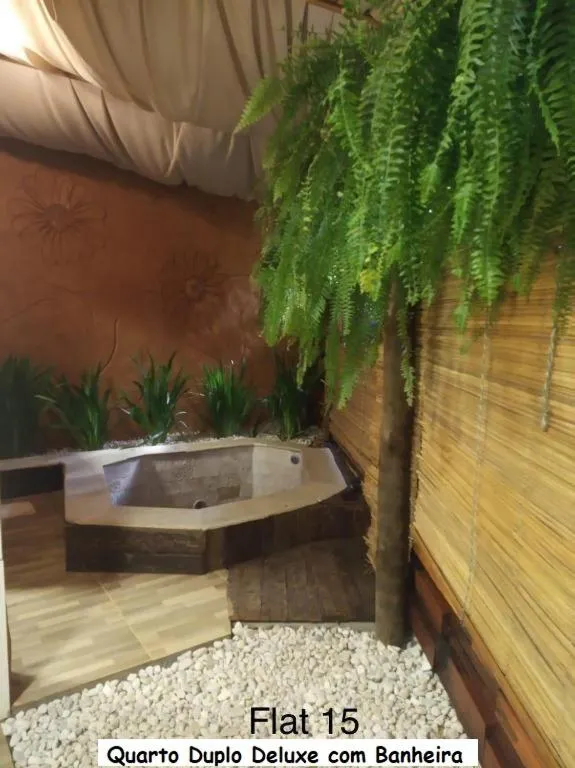 Hot Tub in Sanctuary Pirenópolis Suítes e Flats