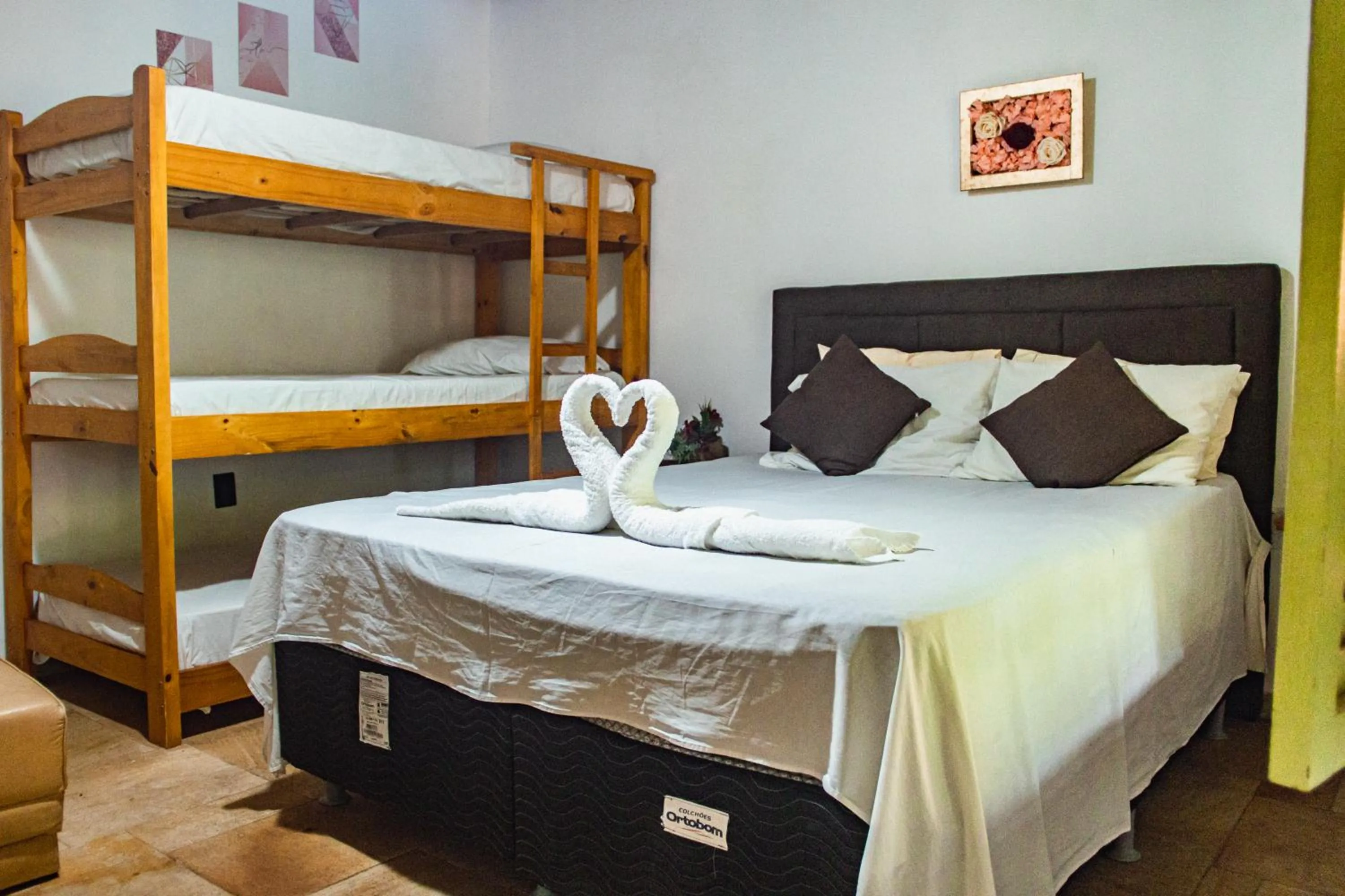 Bed in Sanctuary Pirenópolis Suítes e Flats
