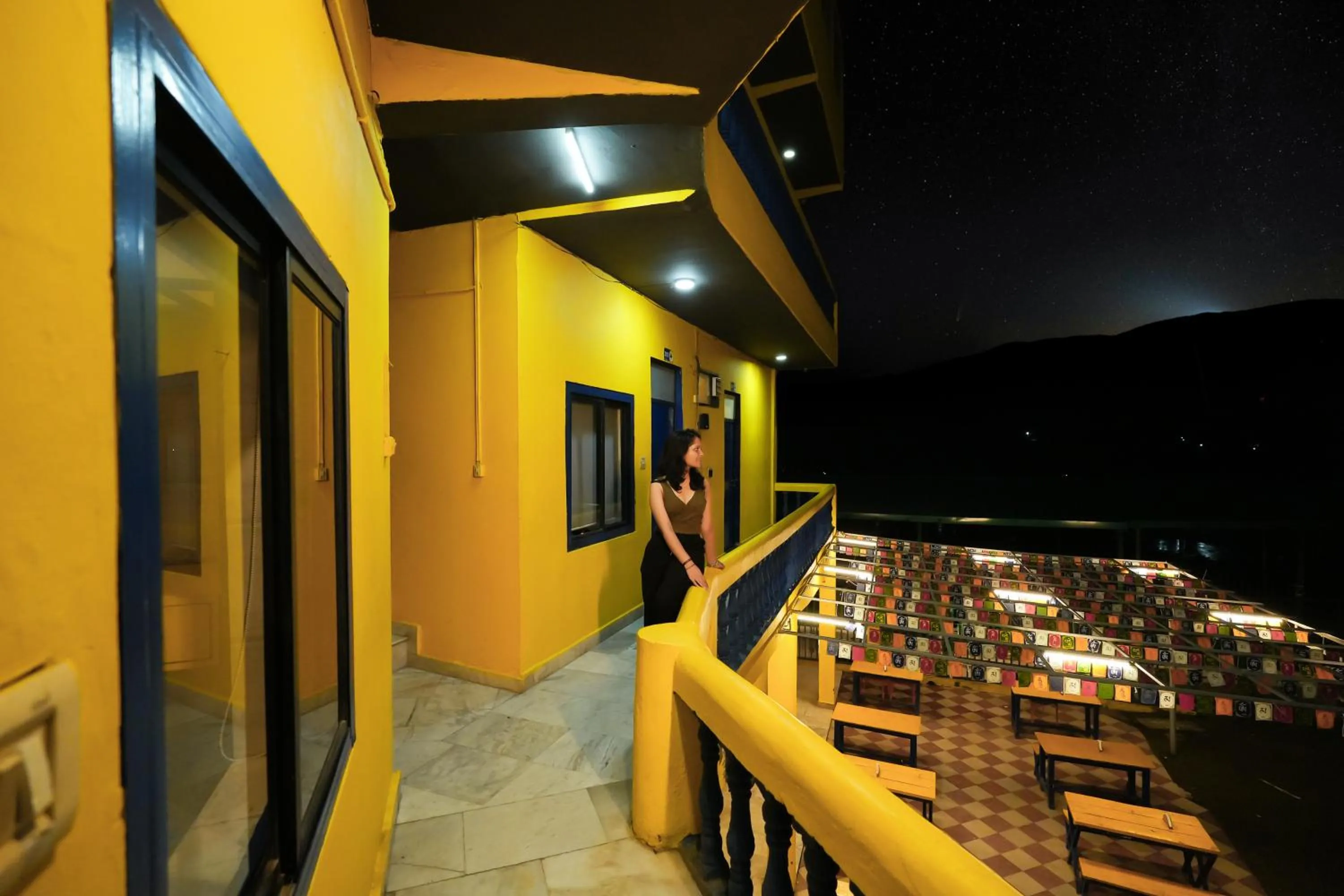 Property building in Shalom Backpackers Rishikesh