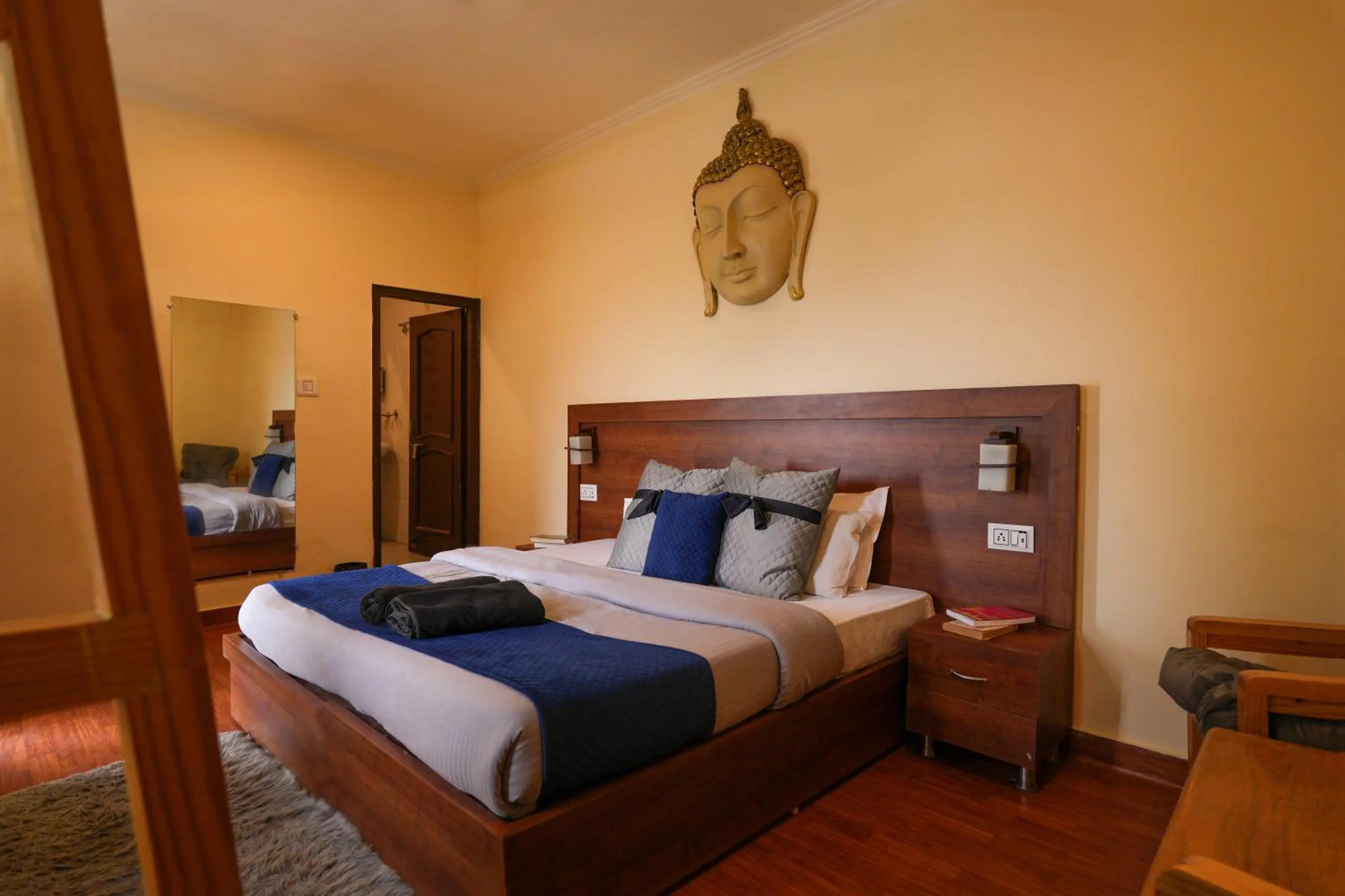 Bed in Shalom Backpackers Rishikesh