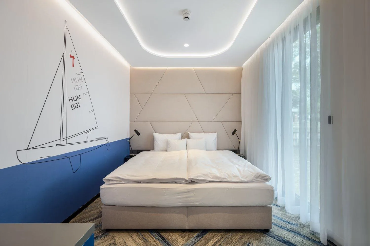 Bed in Donautica Hotel & Restaurant