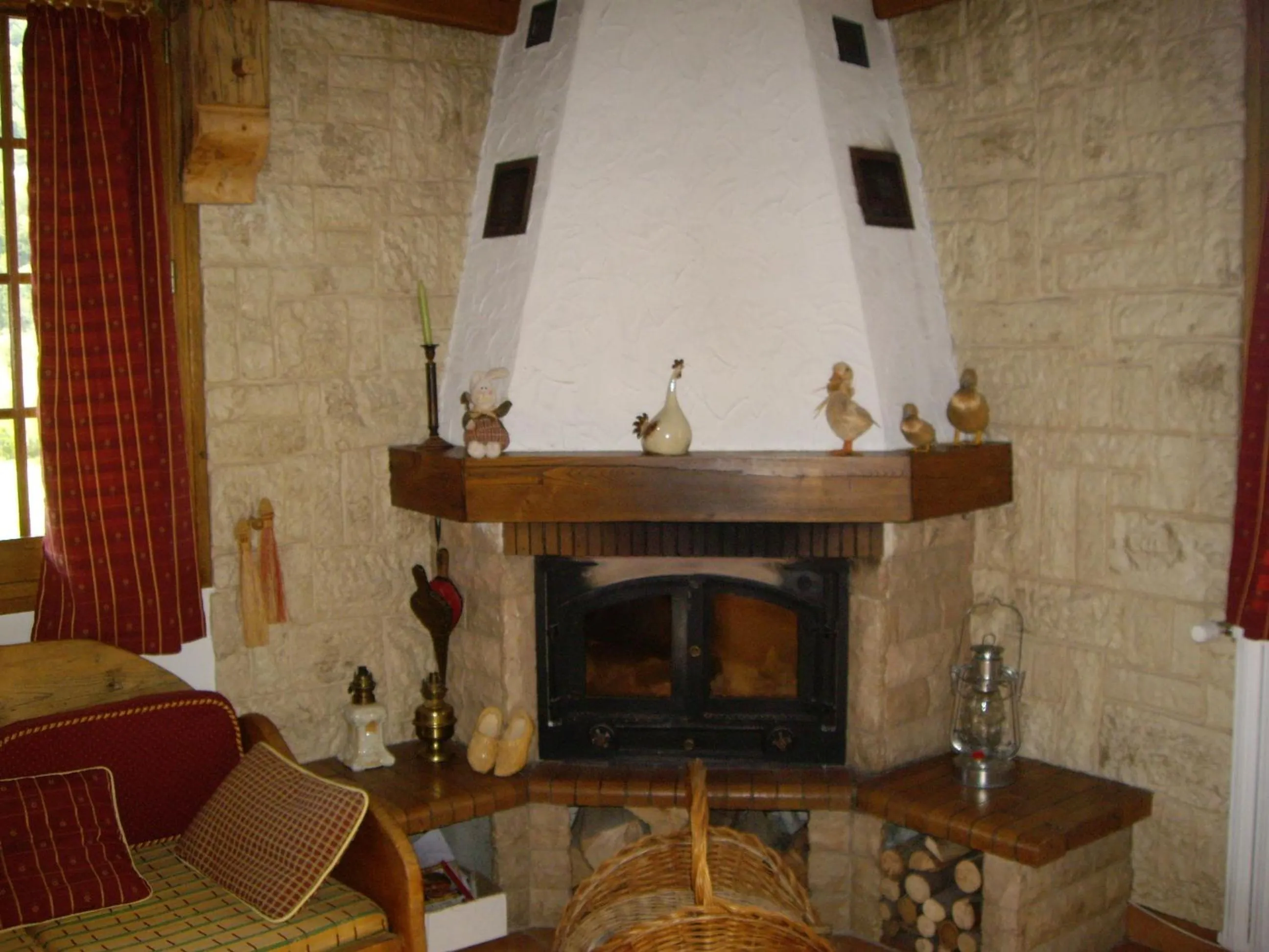 Living room in Chambres d'Hôtes Les Pierres Taillées