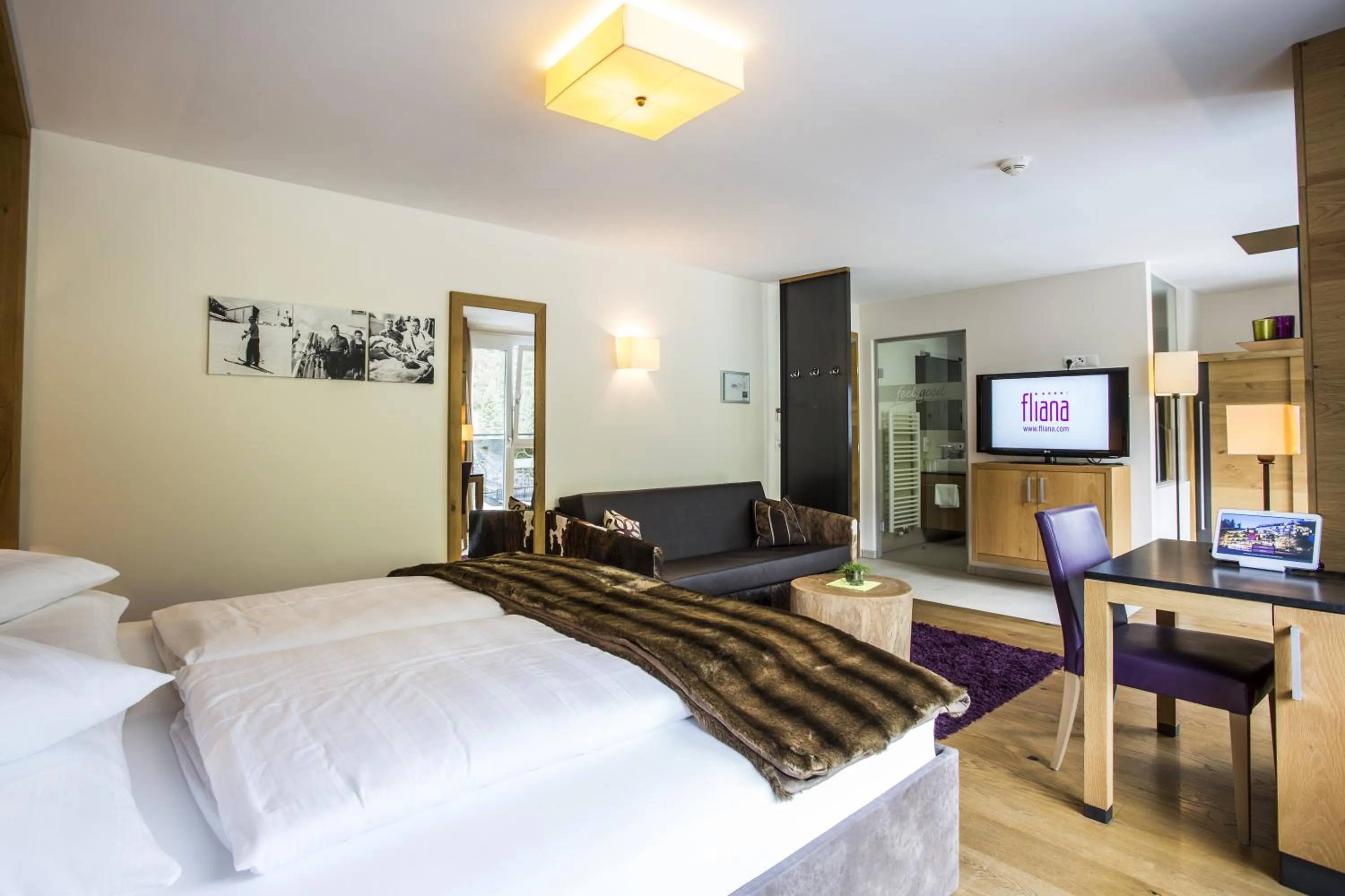 Photo of the whole room, Bed in Hotel Fliana 4-Sterne Superior