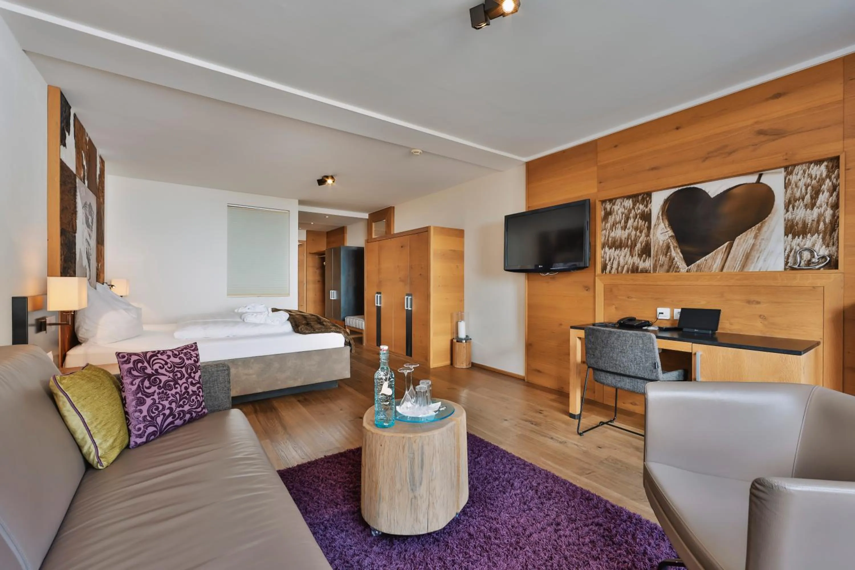 Staff, Bed in Hotel Fliana 4-Sterne Superior