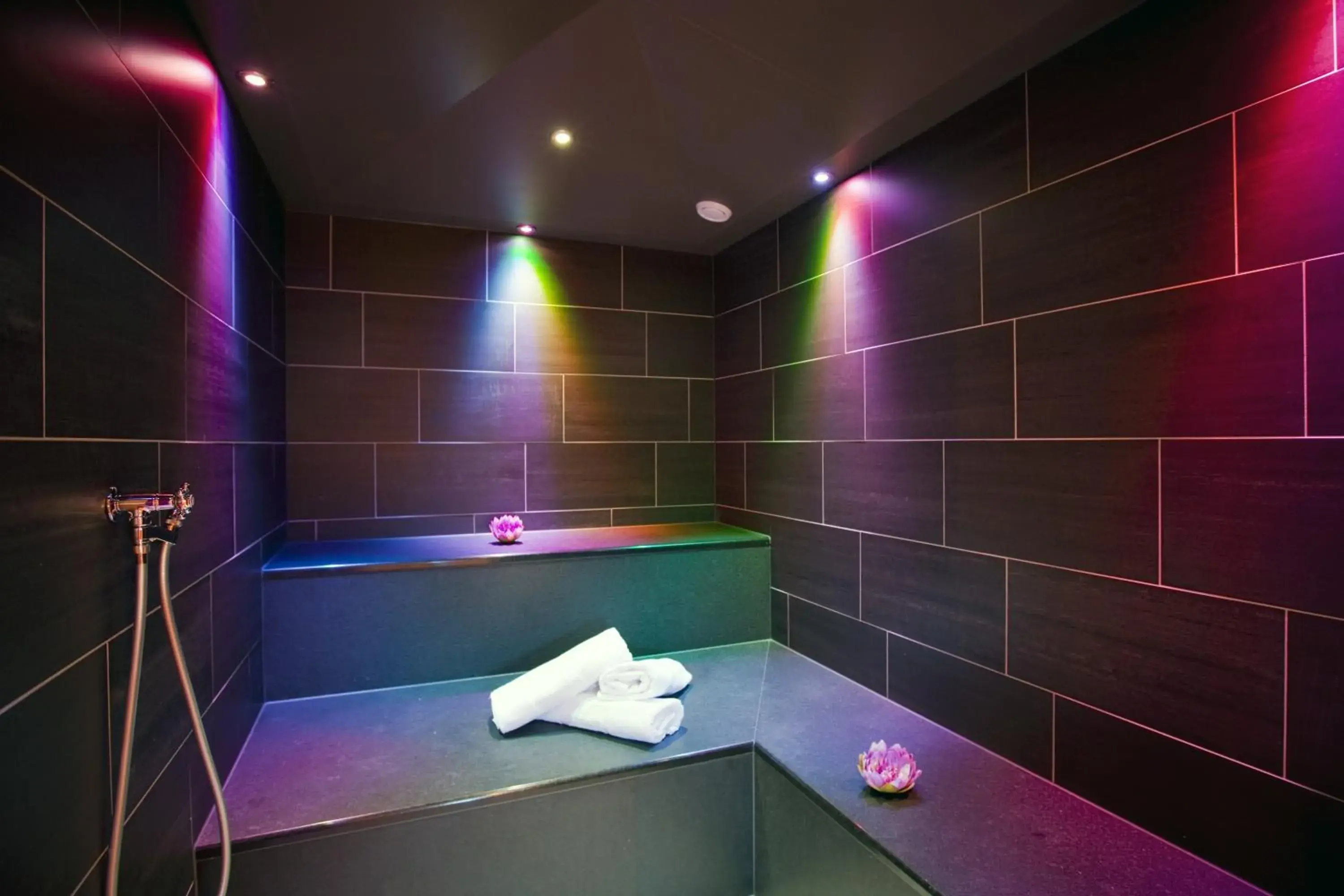 Sauna, Bathroom in Hotel Fliana Ischgl