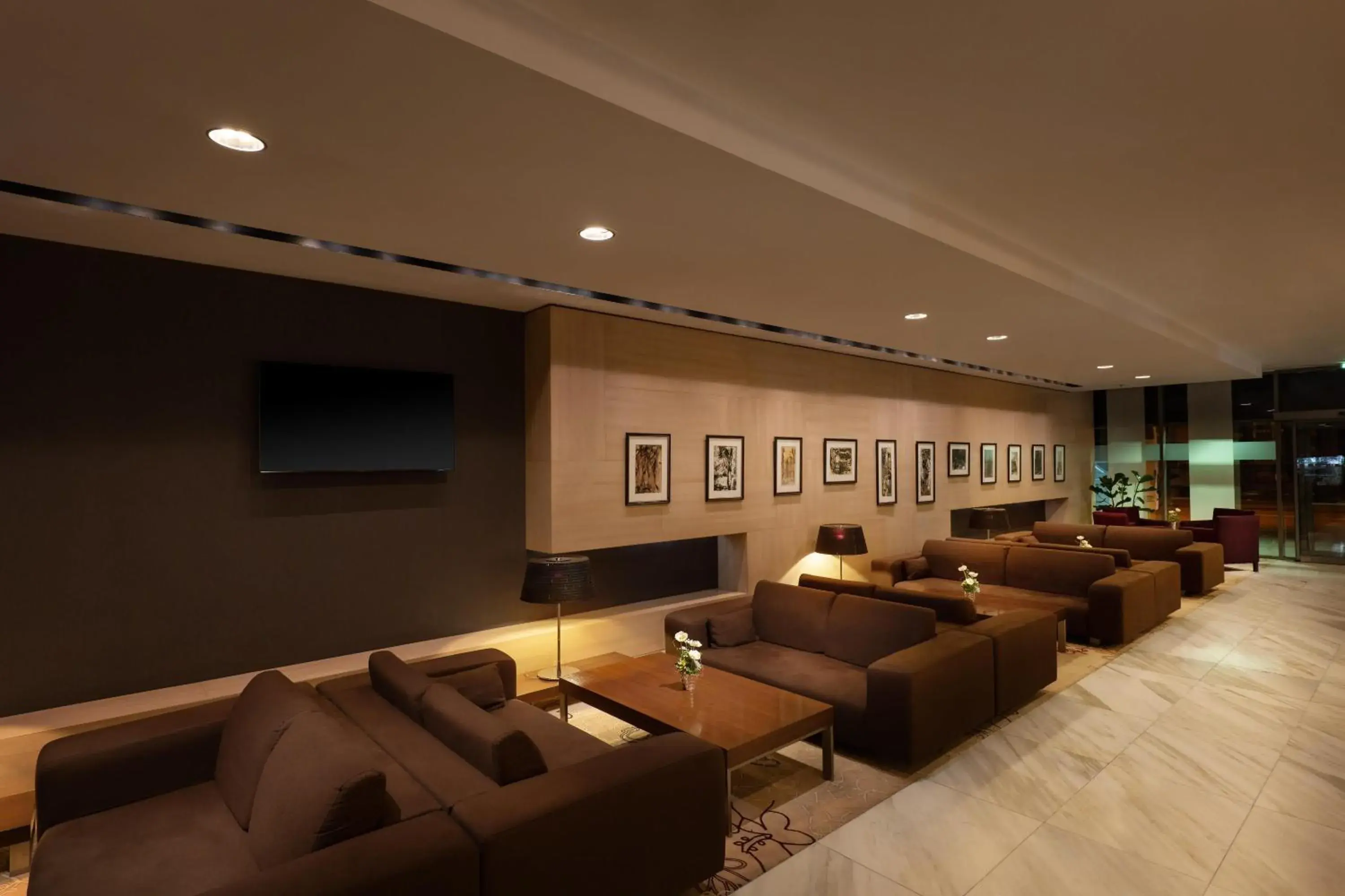 Restaurant/places to eat in DoubleTree By Hilton Košice Restaurant/places to eat in DoubleTree By Hilton Košice