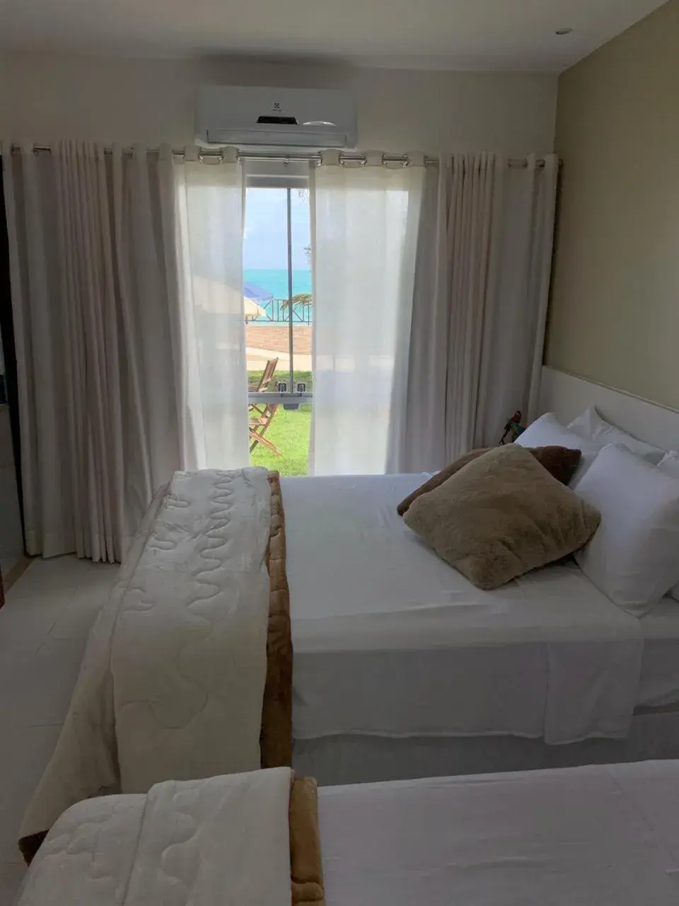 Quadruple Room in Pousada Ipioca Beach Village Quadruple Room in Pousada Ipioca Beach Village