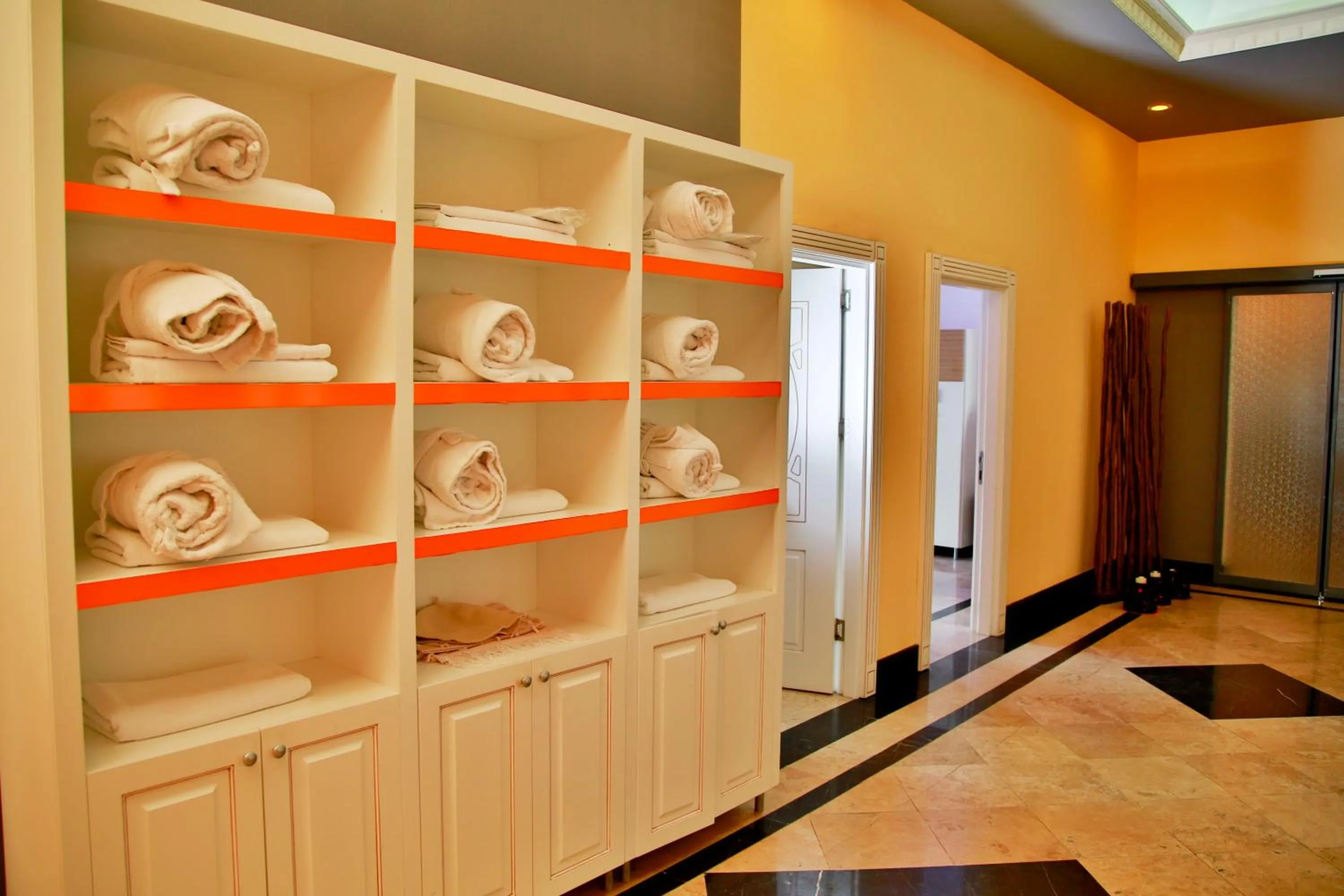 Fitness centre/facilities in Graaf Hotel