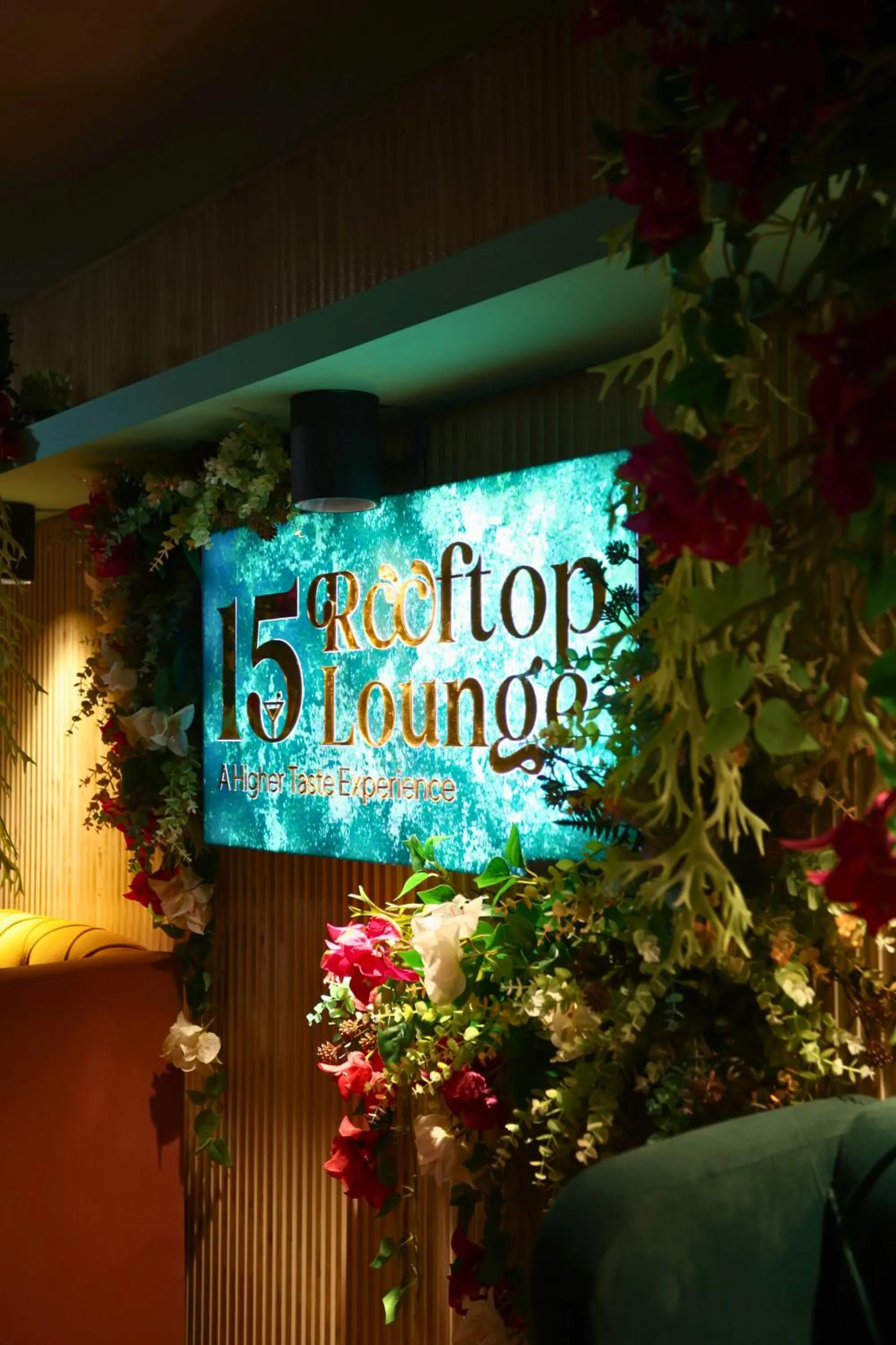 Lounge or bar in Hotel Suncity Plaza, Sitapura, Jaipur