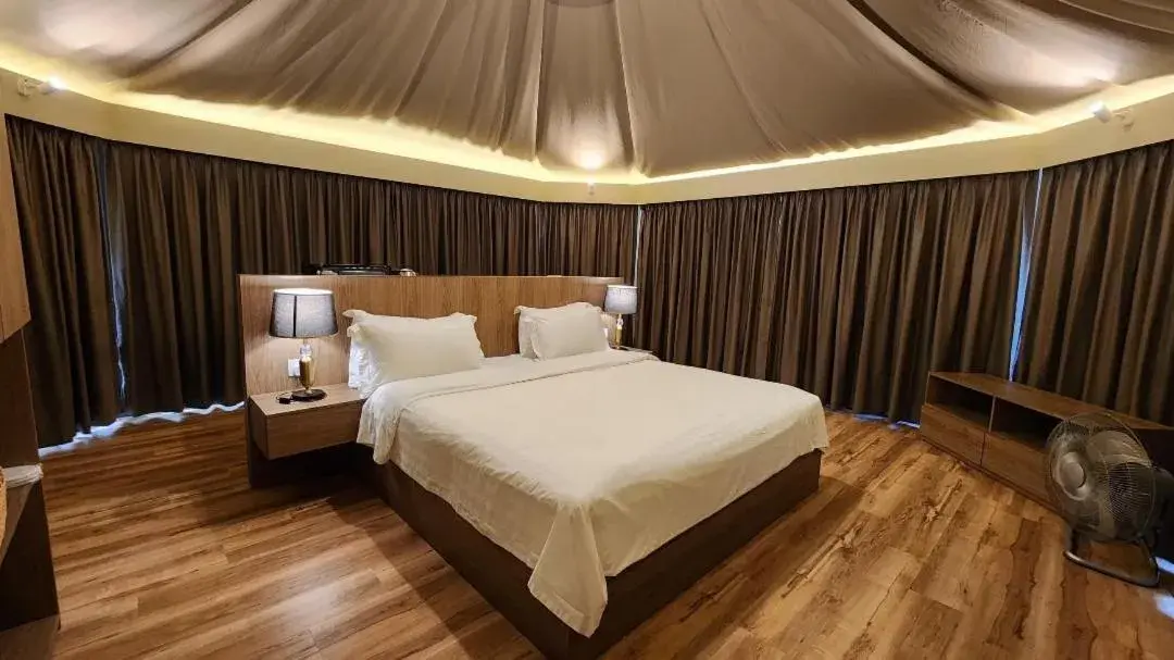 Bedroom, Bed in Boulder Valley Bedroom, Bed in Boulder Valley