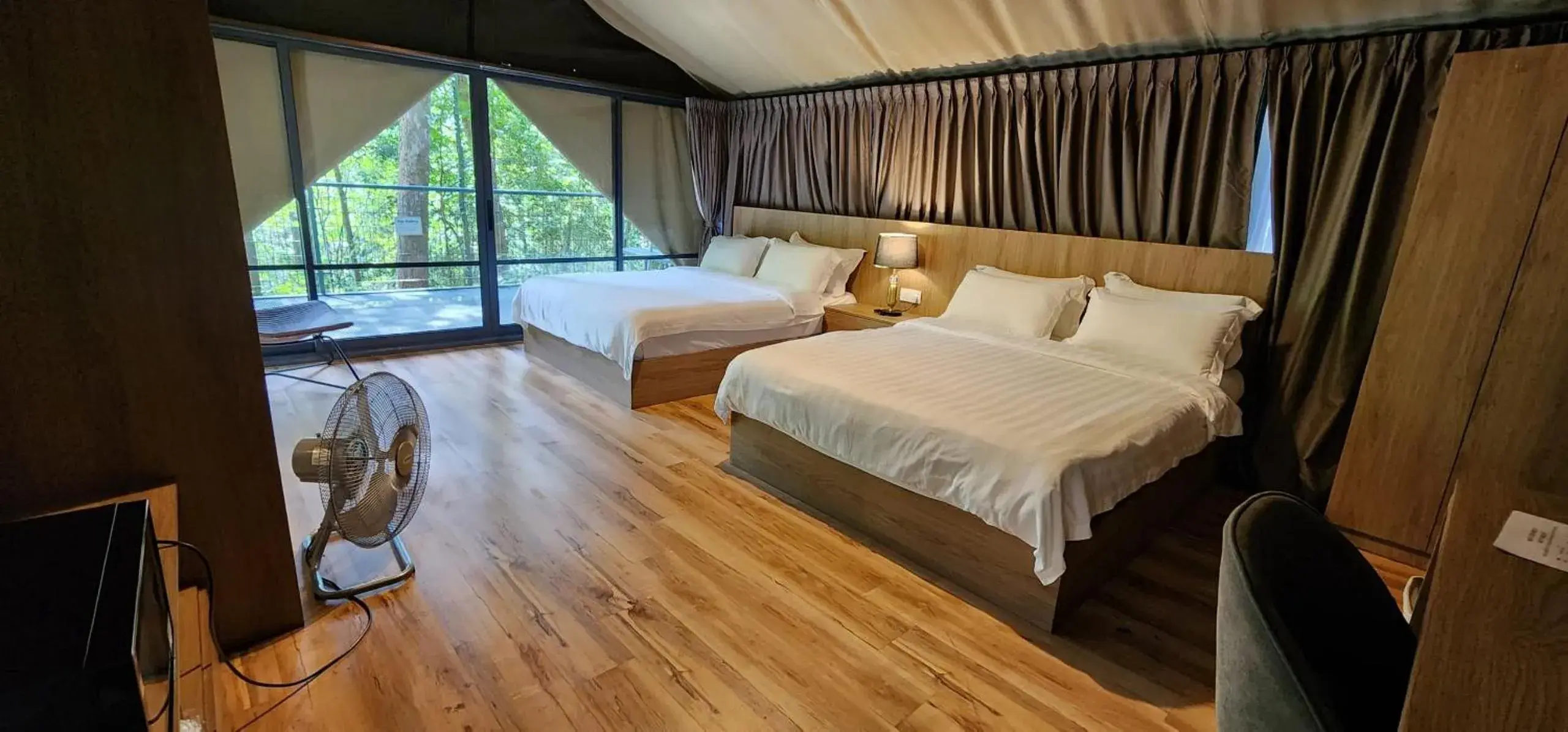 Bed in Boulder Valley Bed in Boulder Valley