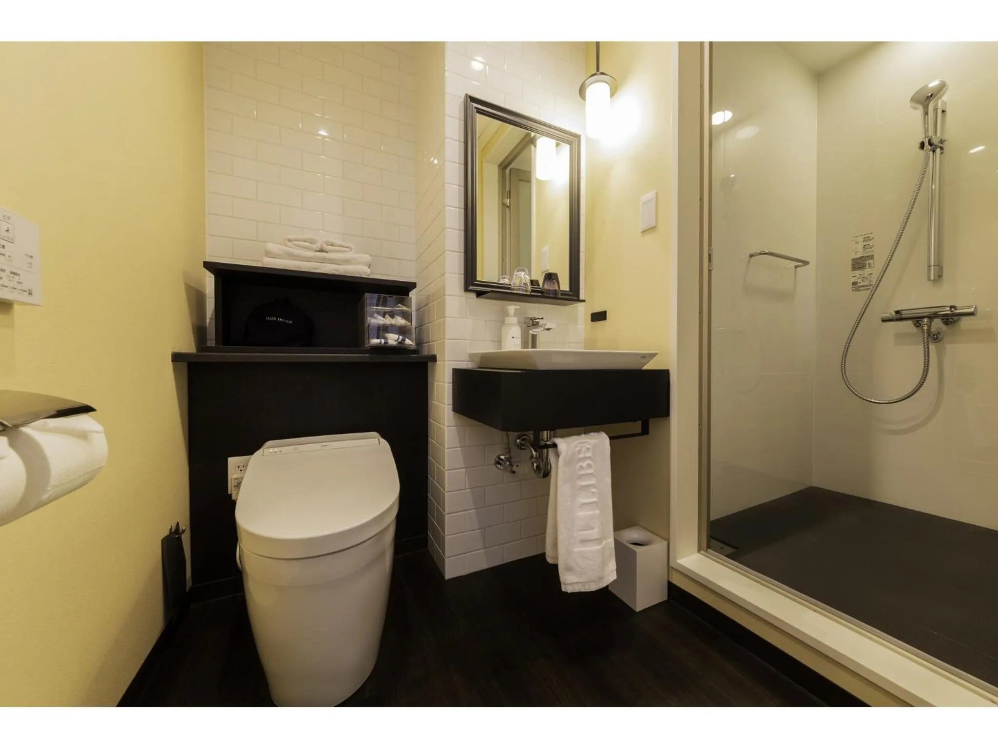 Shower in LIBER HOTEL Osaka