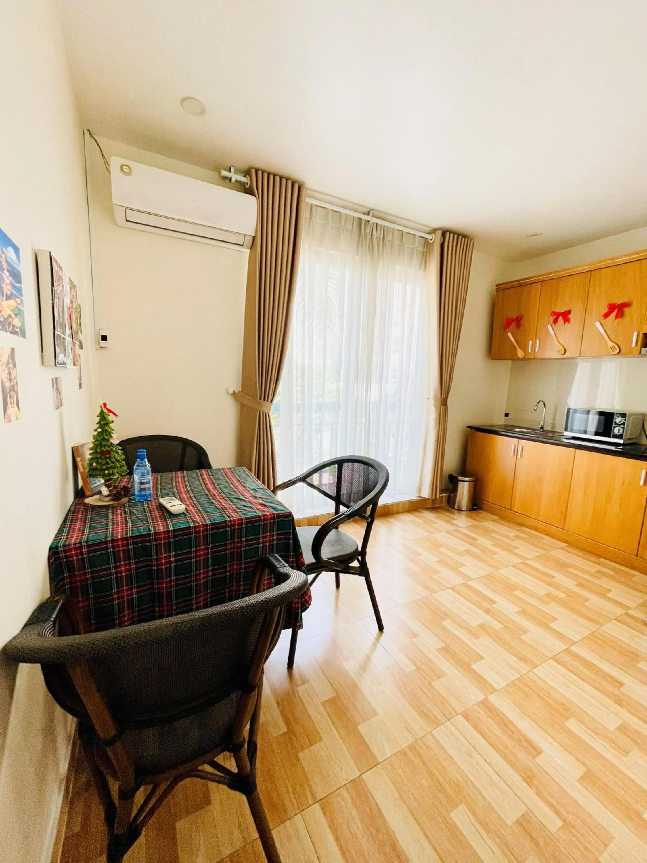 Dining area in Air Star Hotel