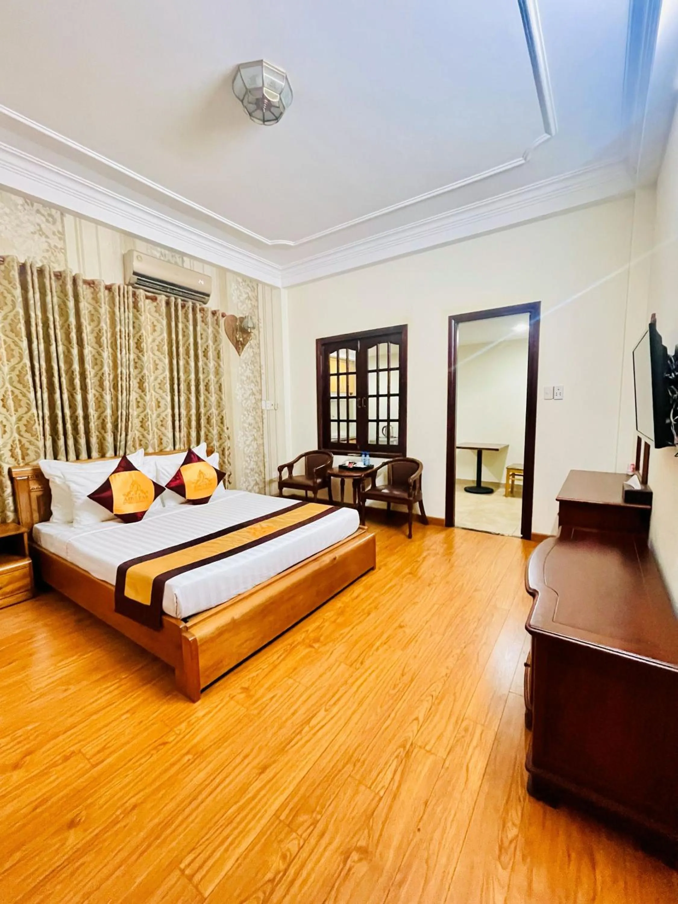 Bedroom, Bed in Air Star Hotel