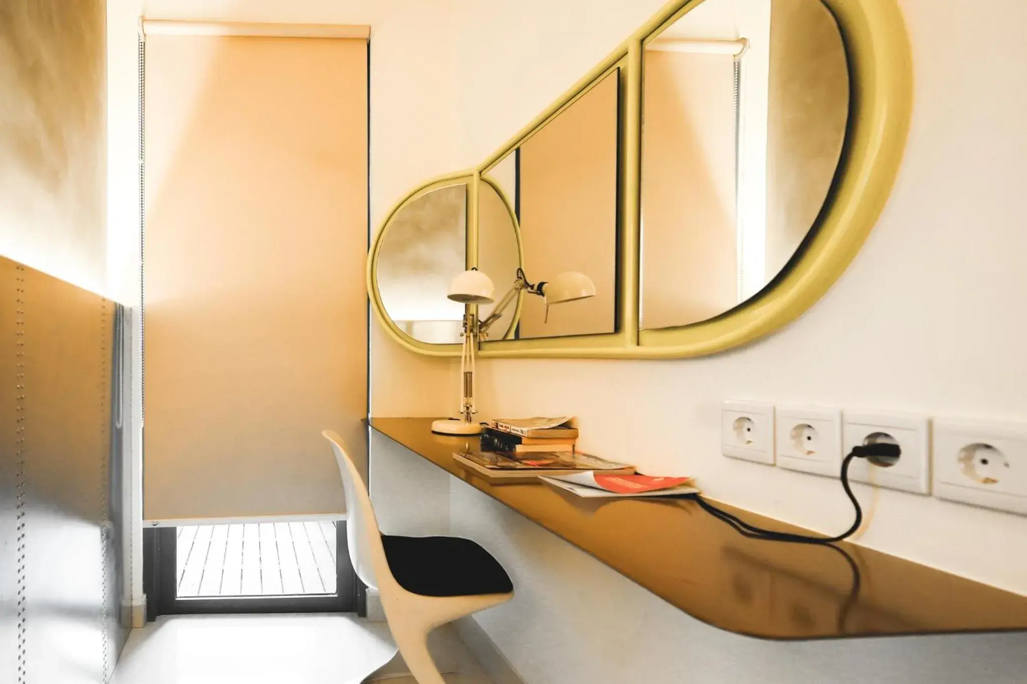 Executive Suite in PULANG ke UTTARA Executive Suite in PULANG ke UTTARA