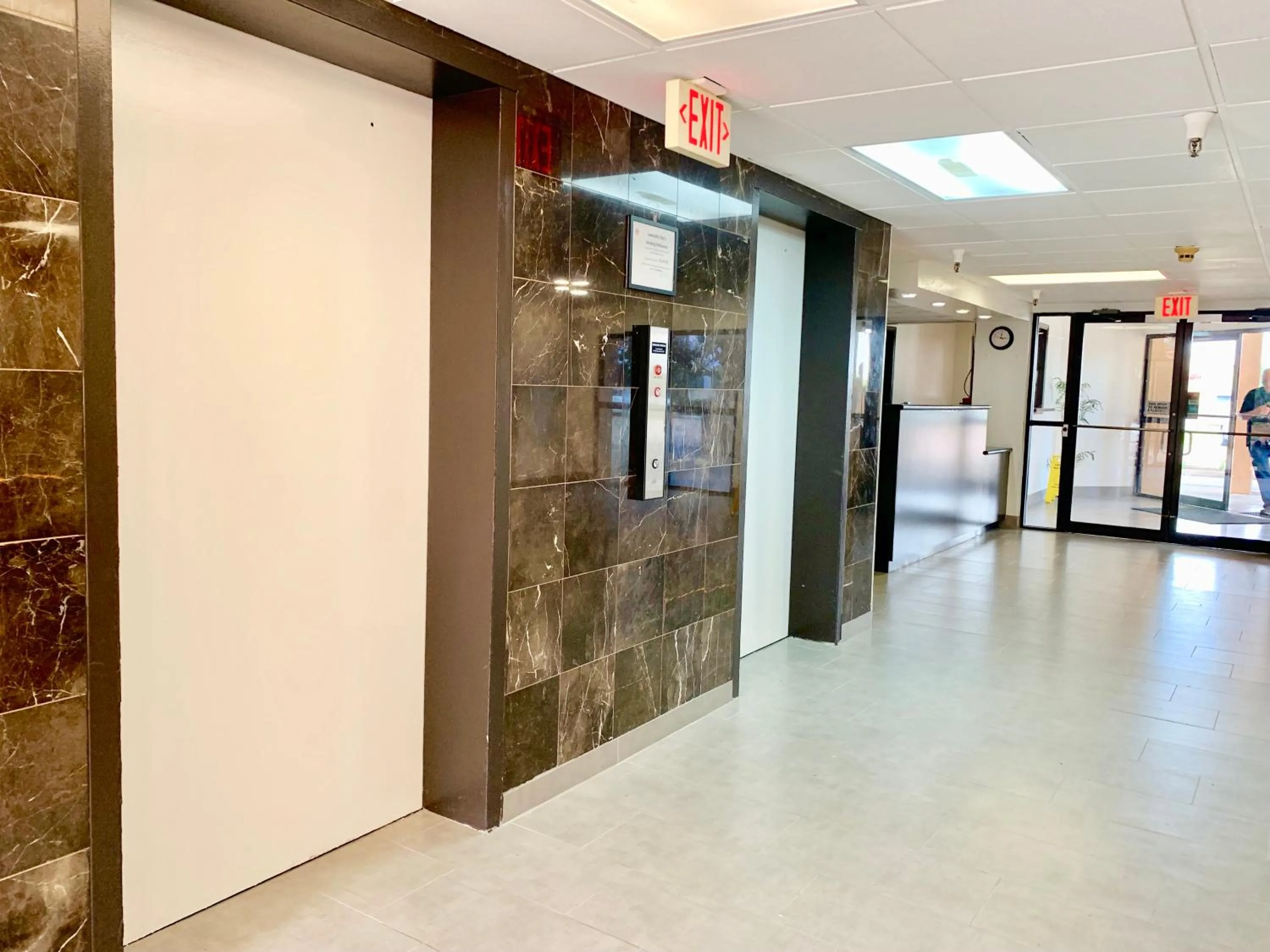 Lobby or reception in Motel 6-Lewisville, TX - Medical City