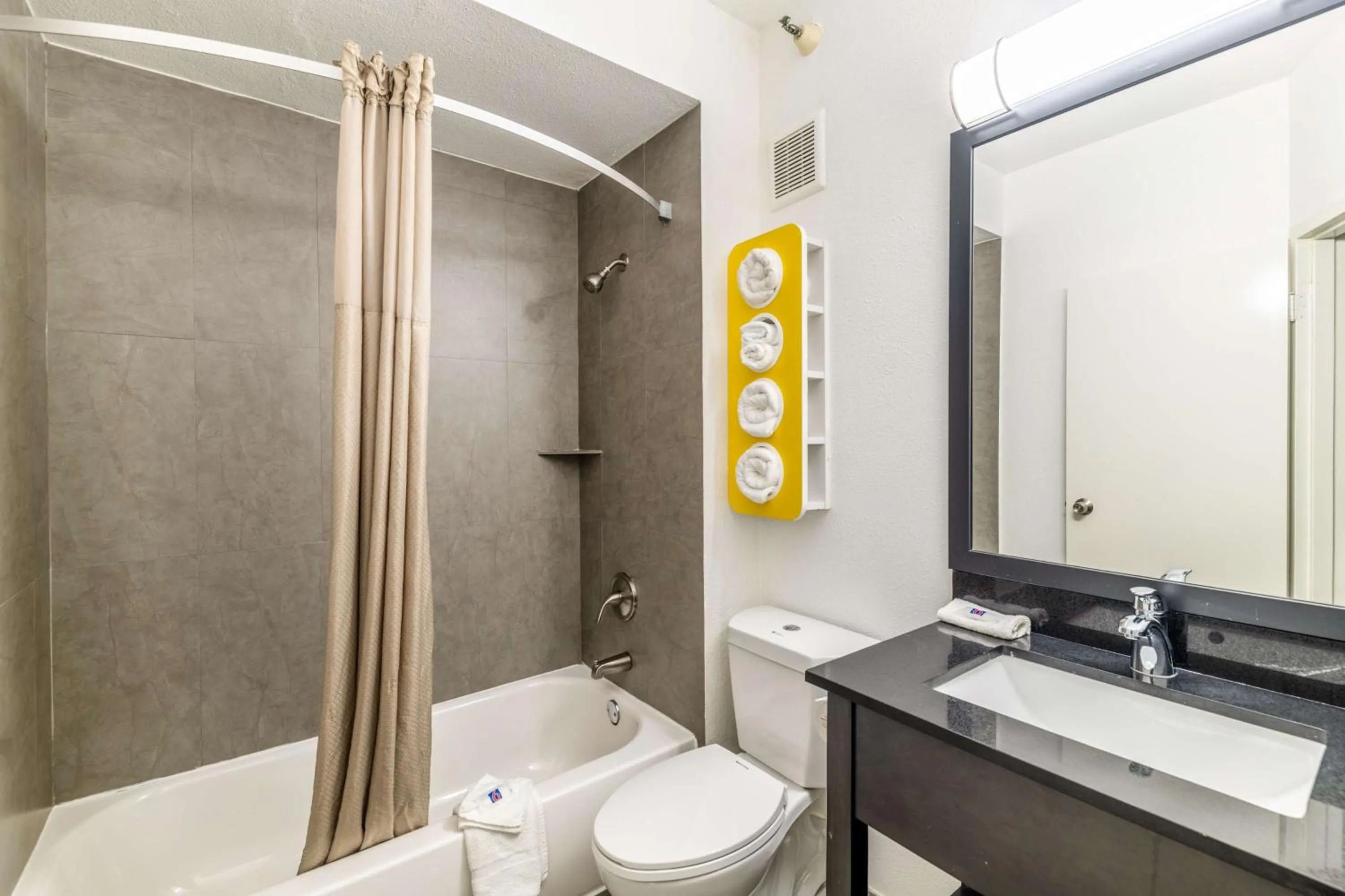 Bathroom in Motel 6-Lewisville, TX - Medical City