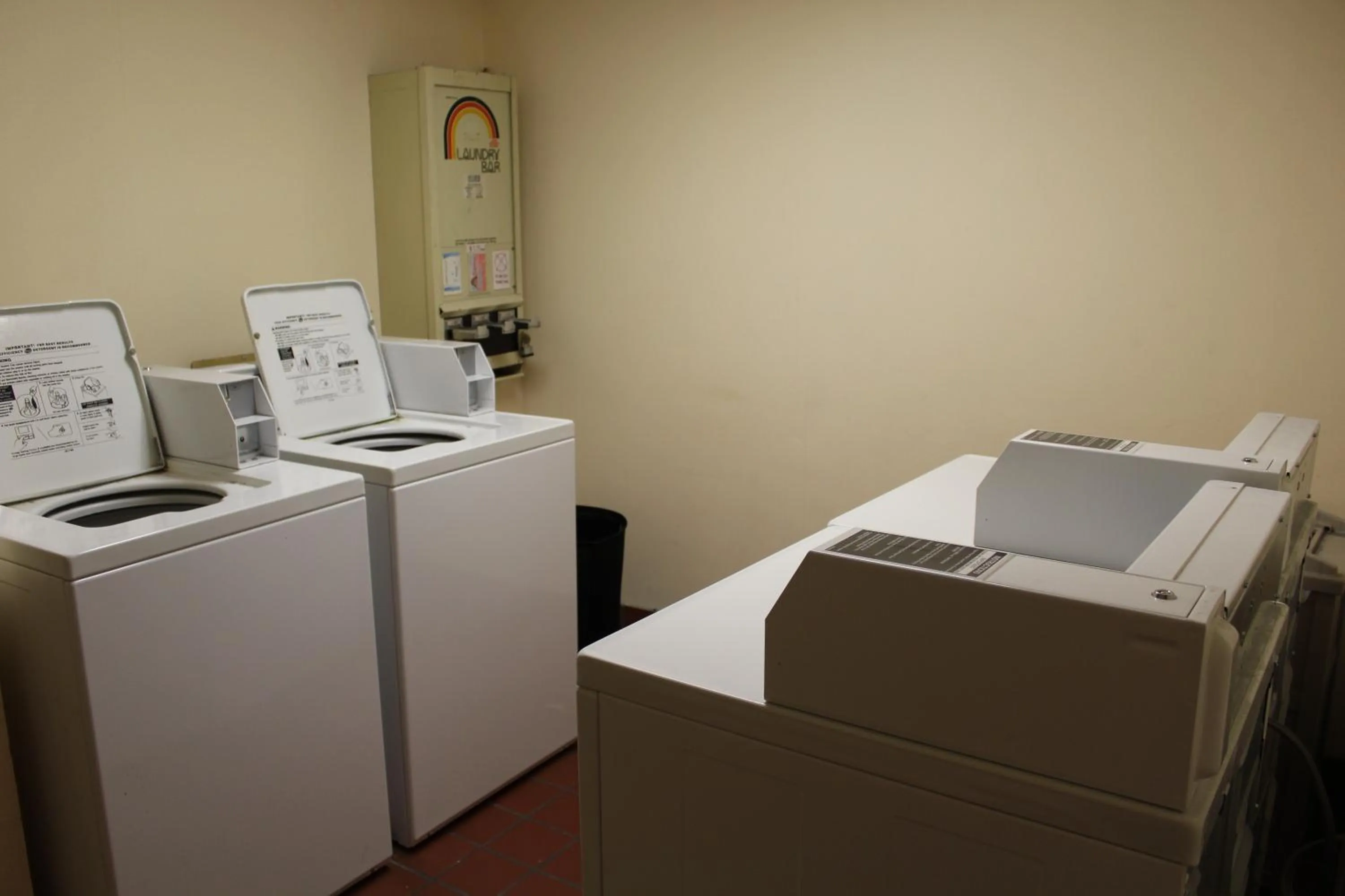 laundry in Motel 6-Lewisville, TX - Medical City