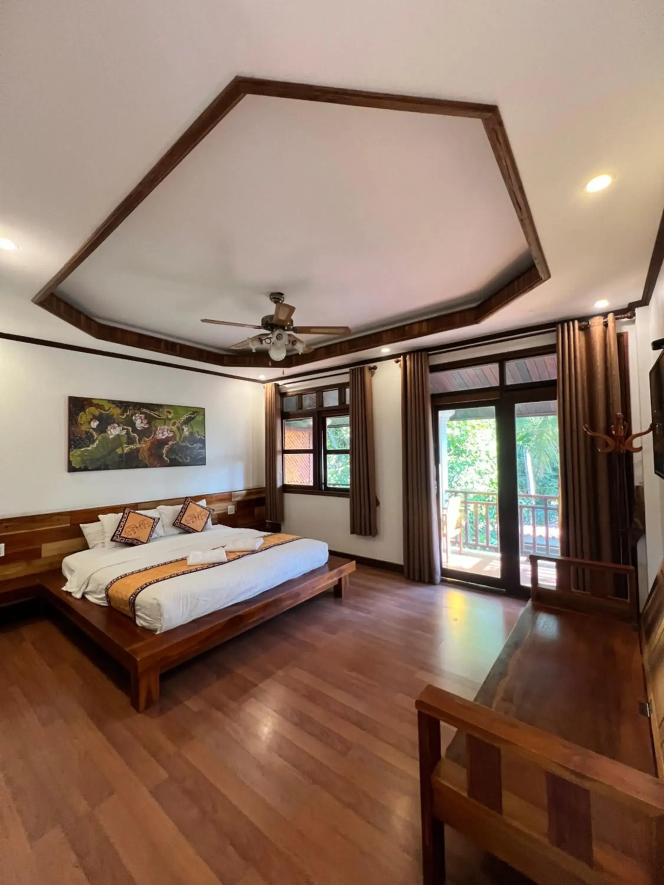 Bed in Queens House Bed in Queens House