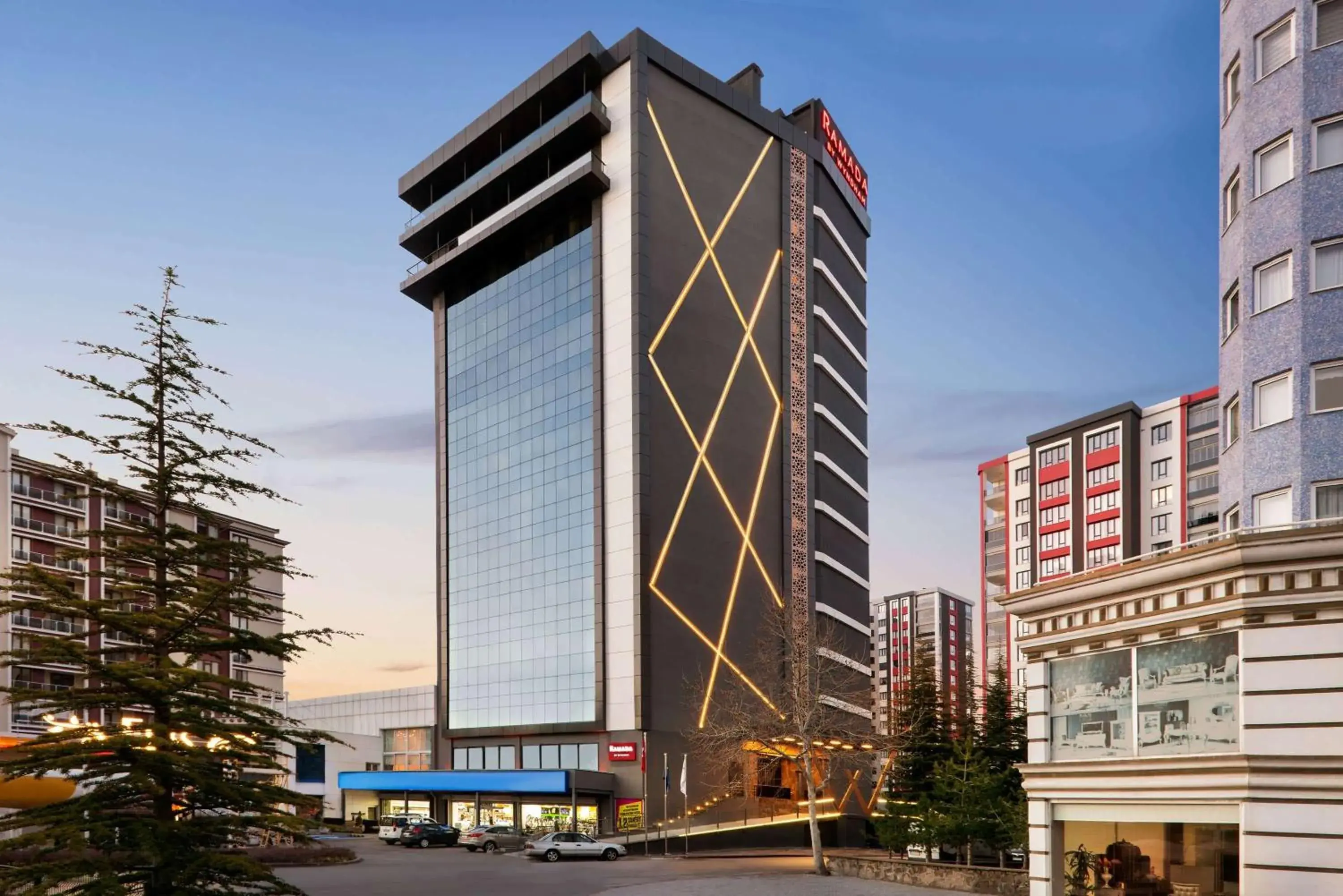 Property building in Ramada by Wyndham Nigde Property building in Ramada by Wyndham Nigde