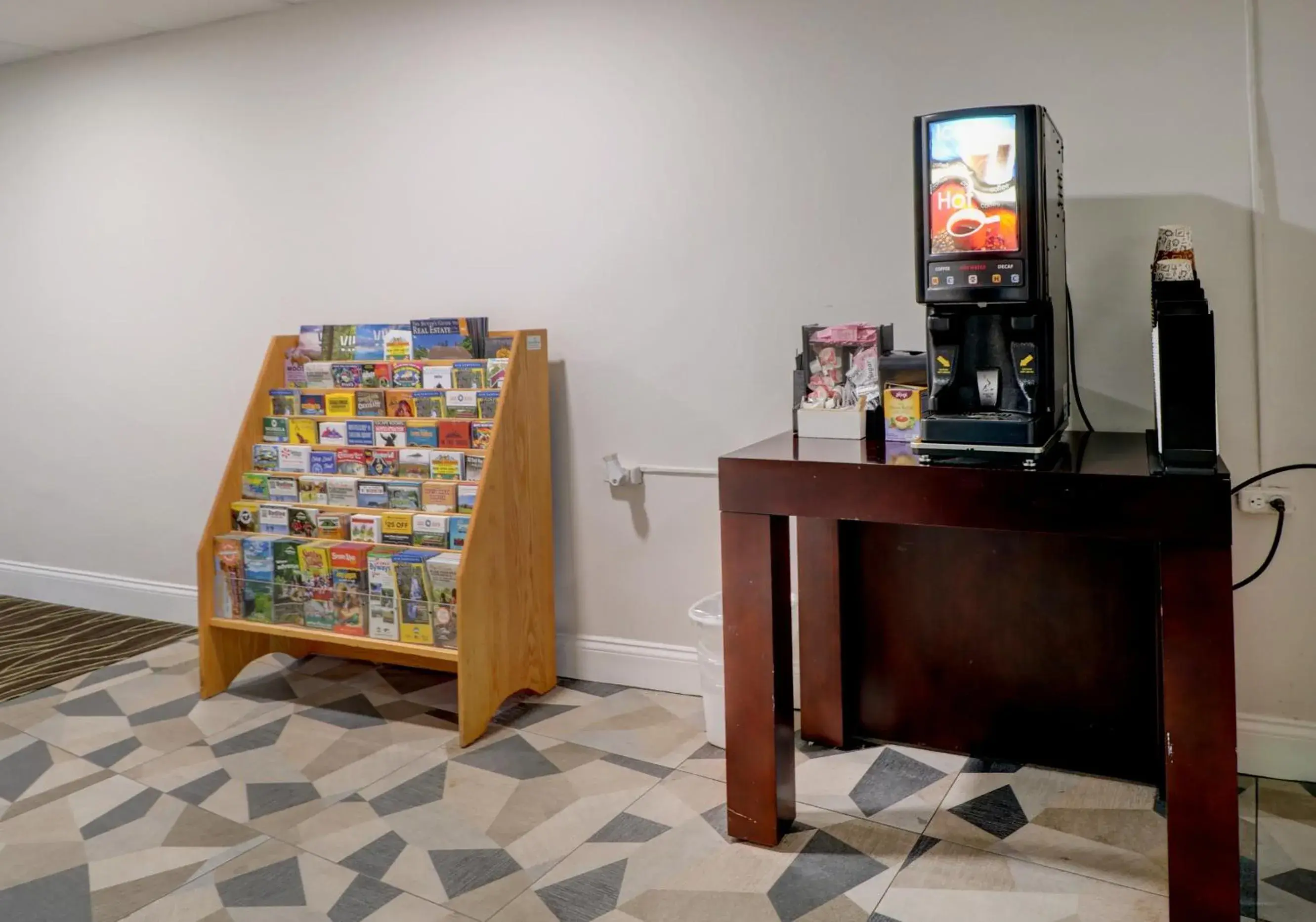 Lobby or reception in Yankee Clipper Inn, SureStay Collection by Best Western Lobby or reception in Yankee Clipper Inn, SureStay Collection by Best Western