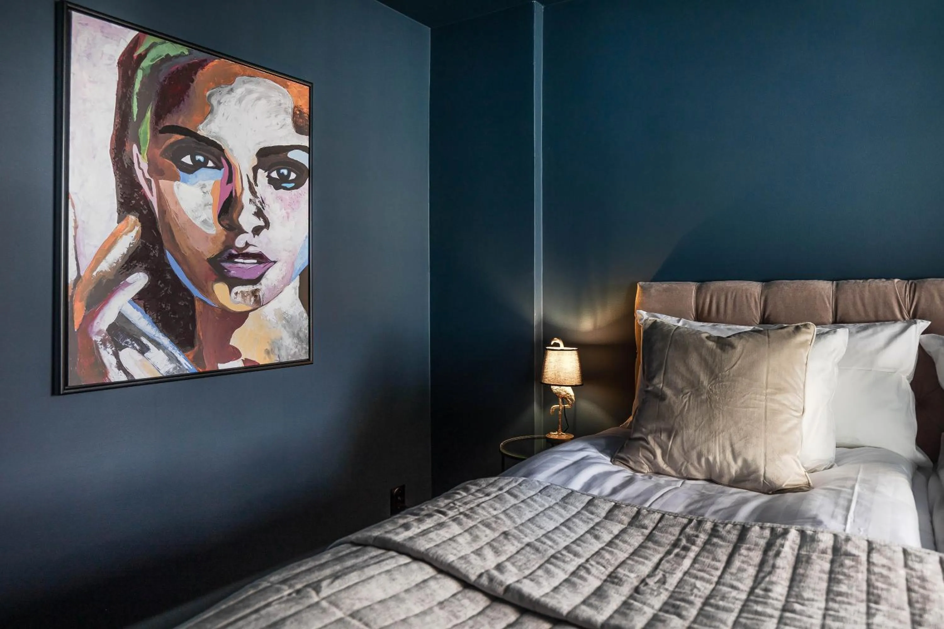 Bed in Villa Gutebagge Hotell