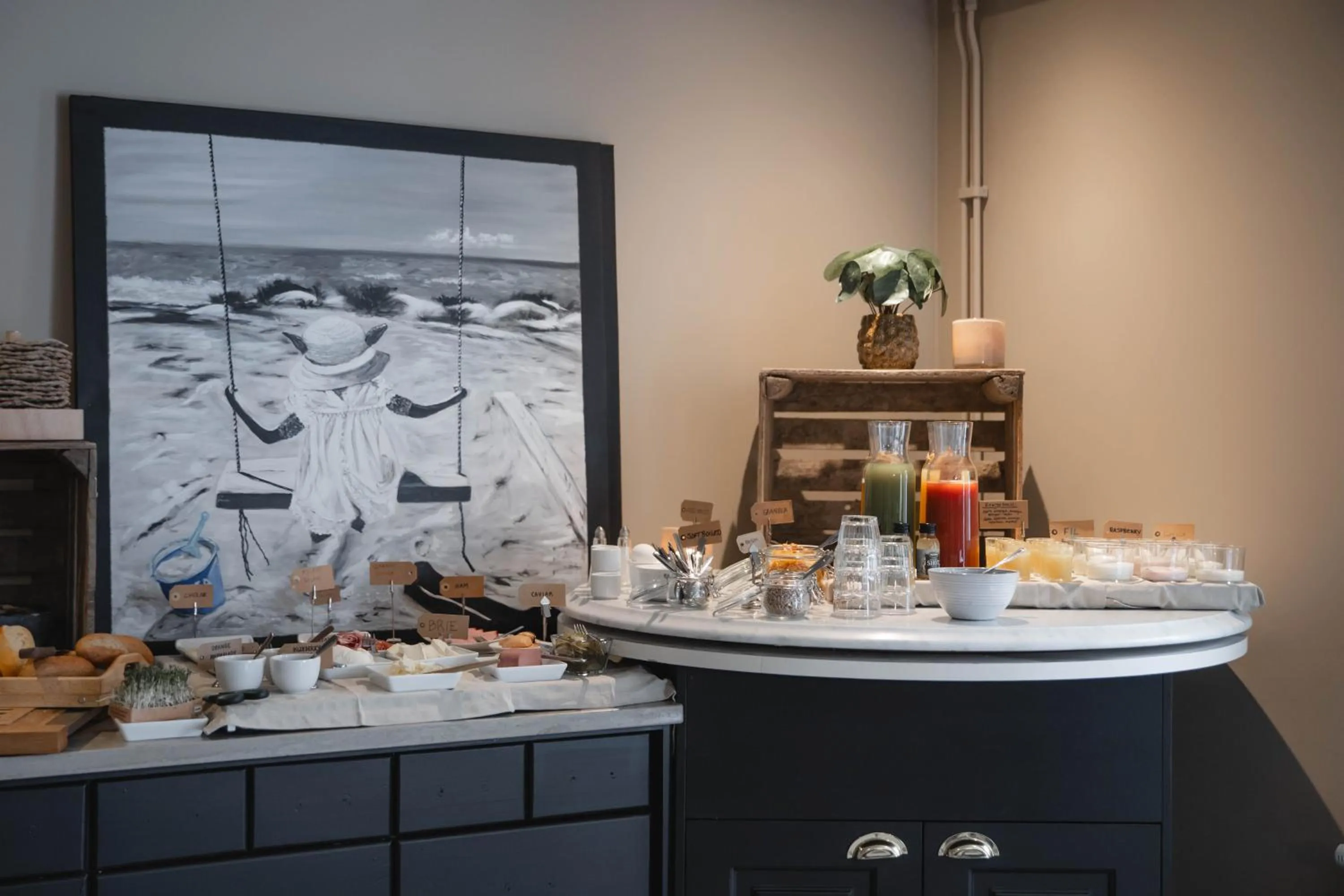 Food in Villa Gutebagge Hotell