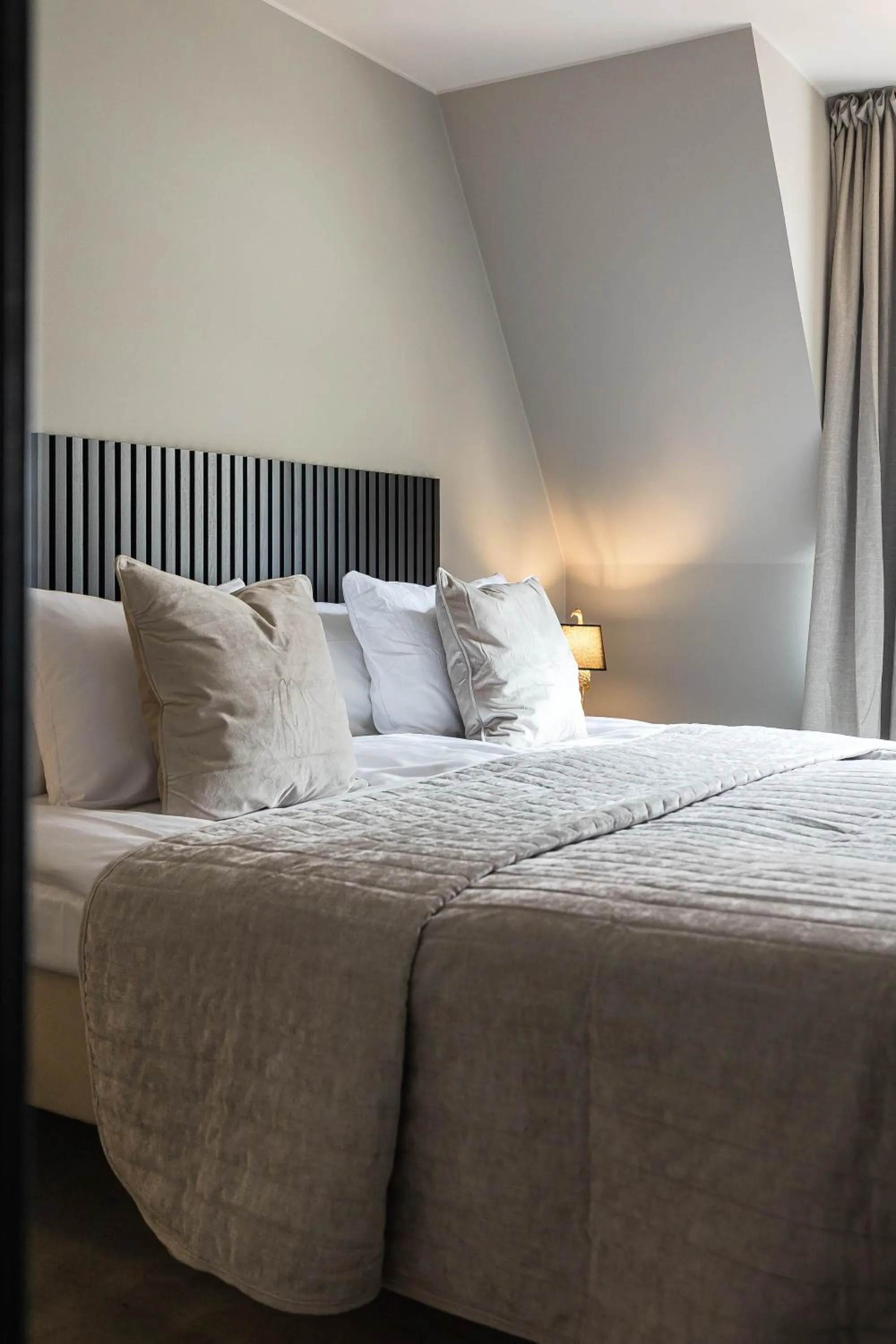 Bed in Villa Gutebagge Hotell